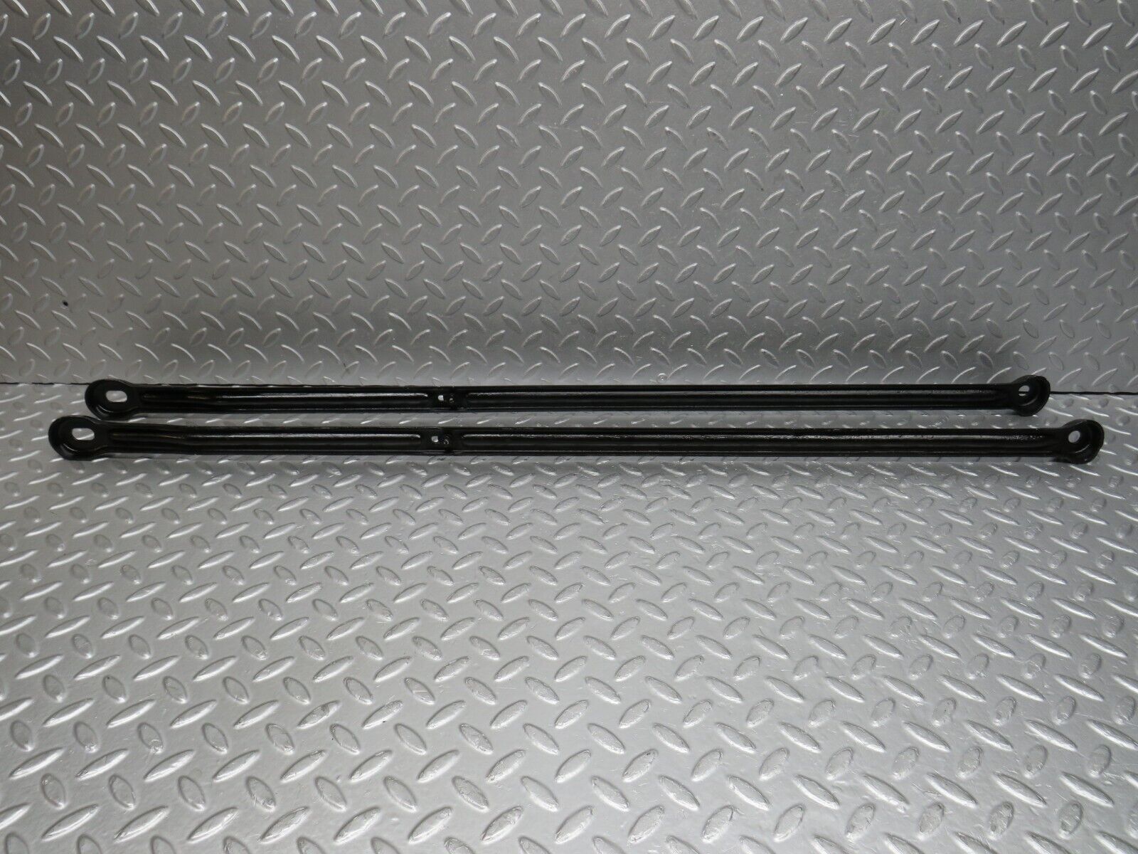 39802 Mercedes-Benz R129 320SL Coupe Front Suspension Anti Roll Bar 2x