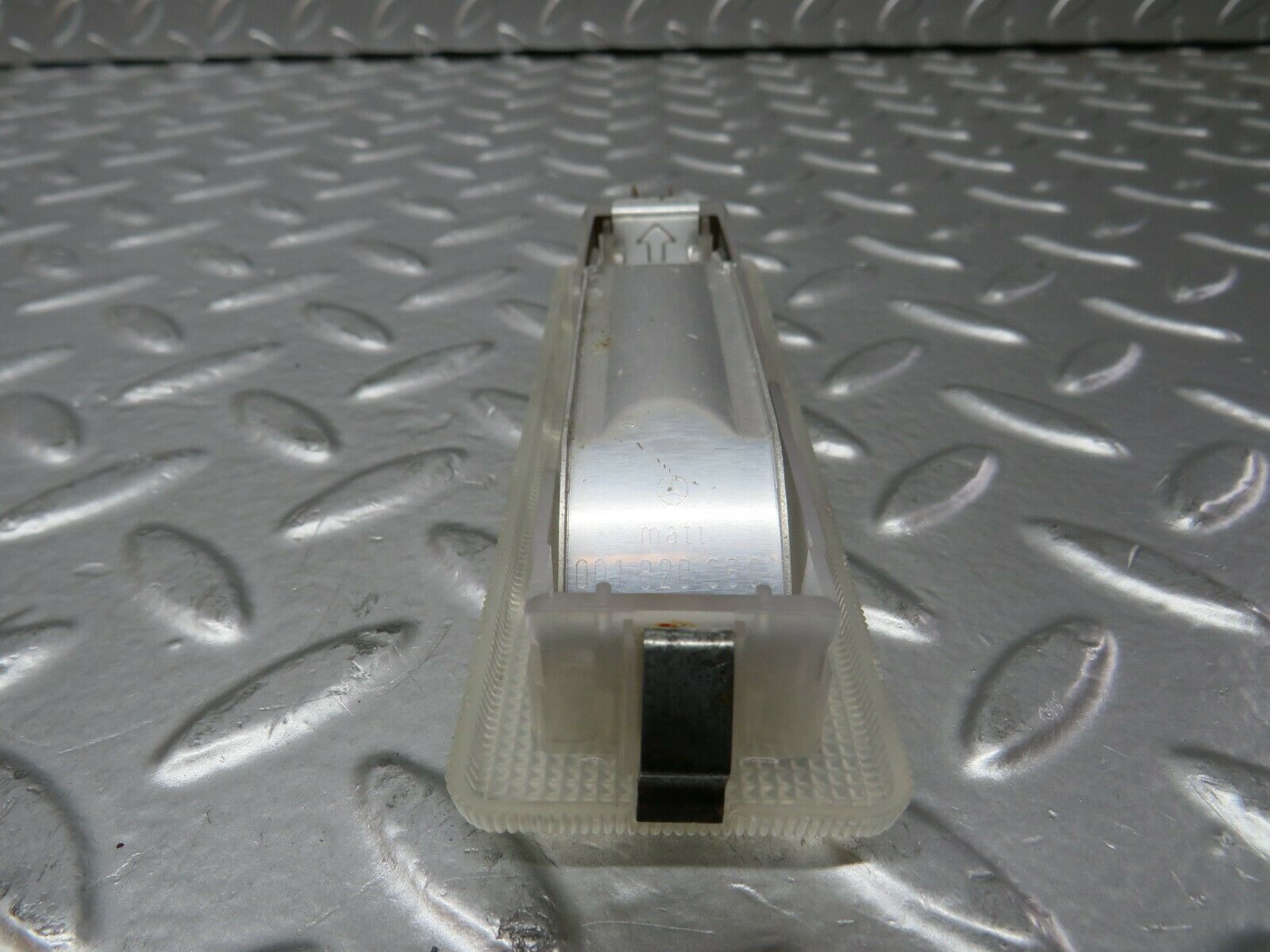 24259 Mercedes-Benz S124 220TE Wagon Rear Interior Dome Light 0018200601