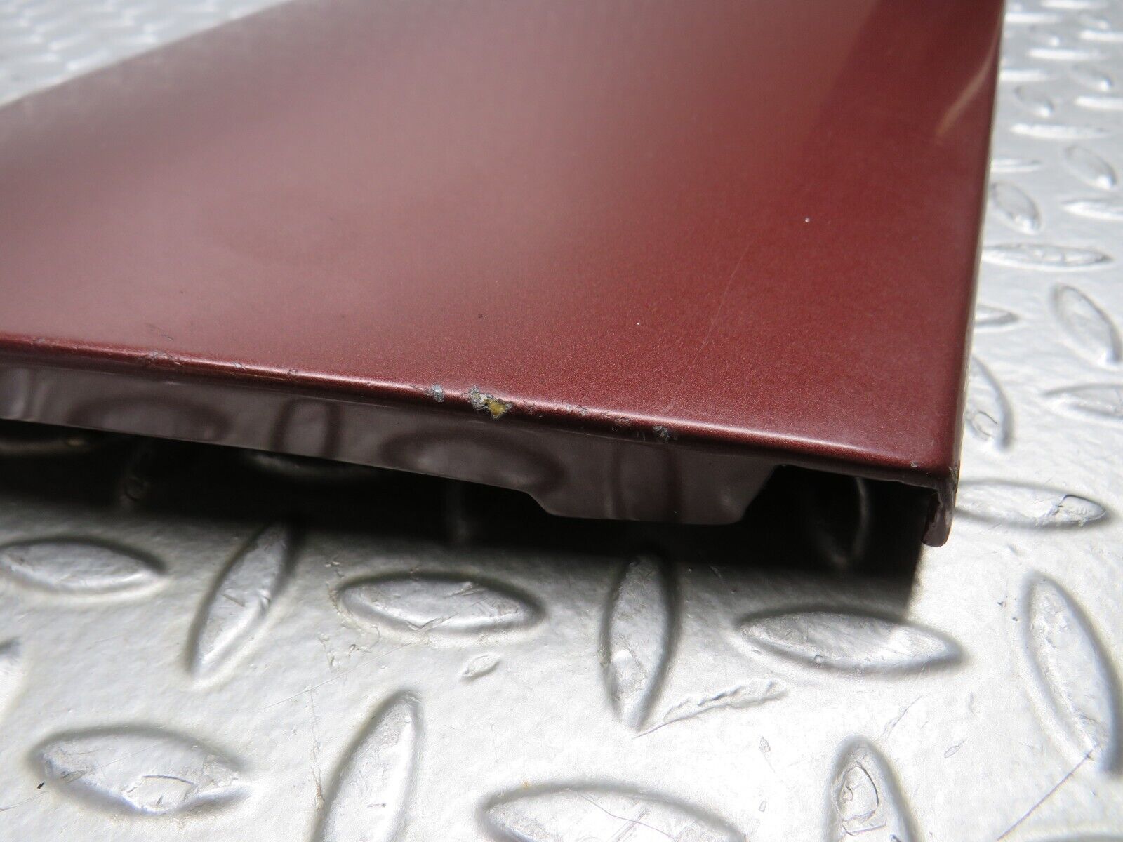 38316 Mercedes-Benz R129 280SL Coupe Right Door Lower Moulding Trim 1296900440