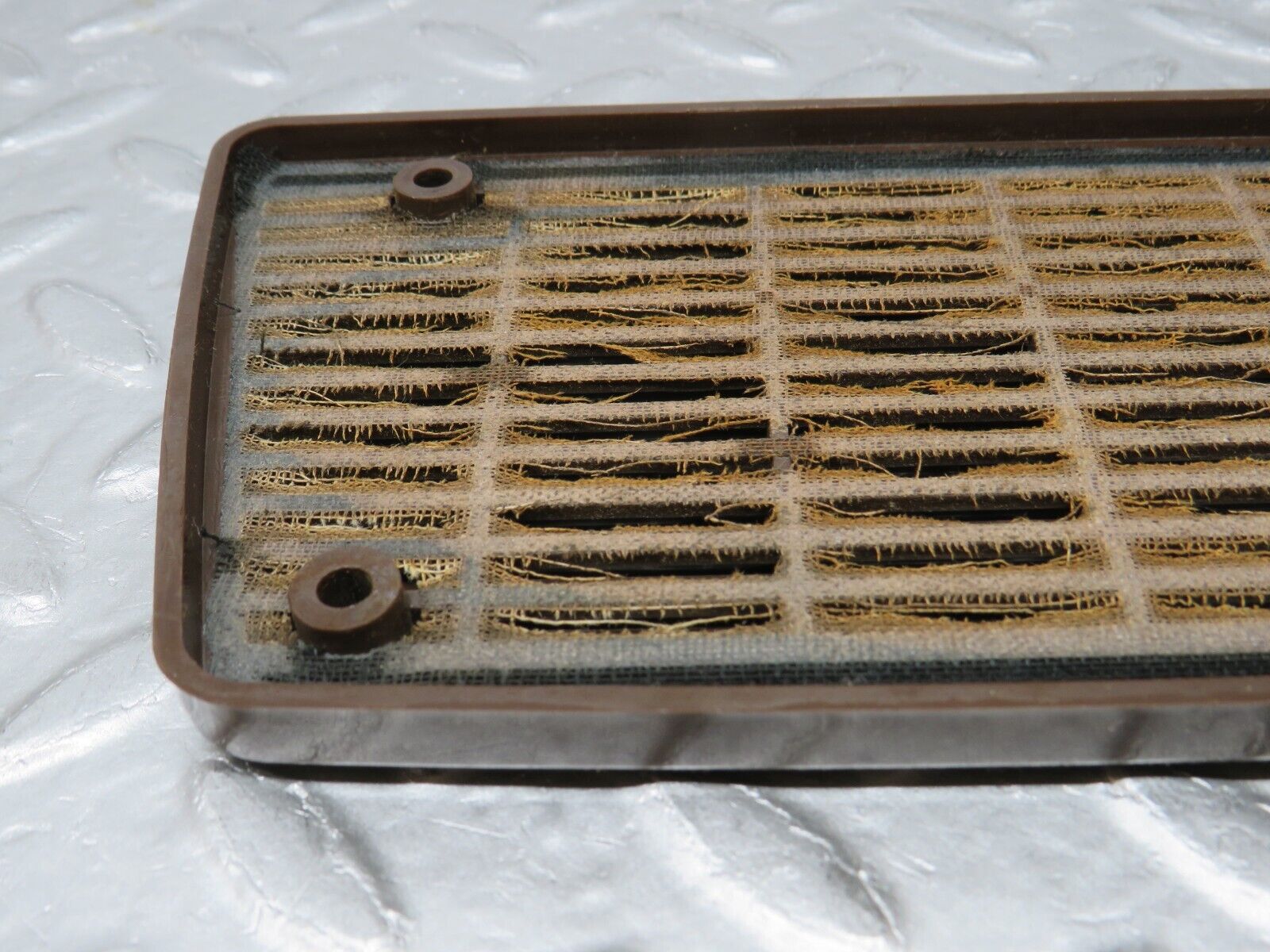 37490 Mercedes-Benz W109 300SEL Parcel Shelf Speaker Cover