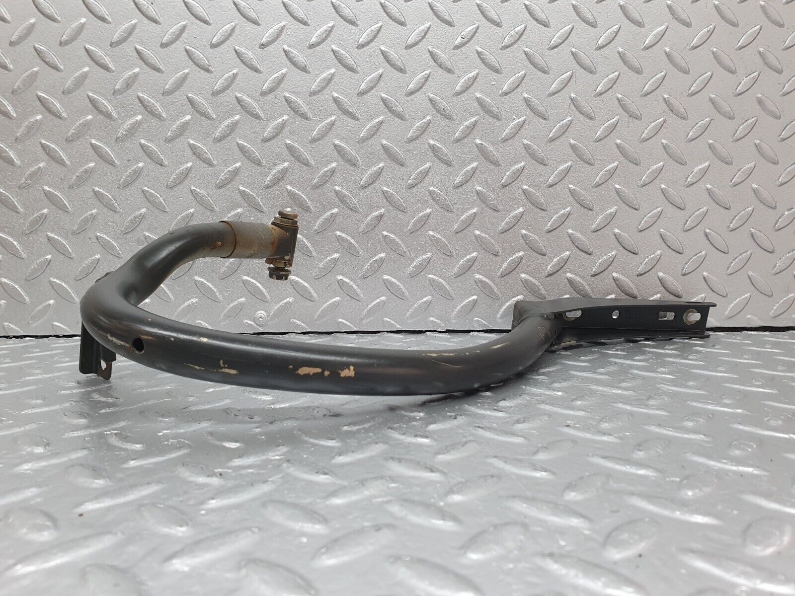 41439 Mercedes-Benz W124 200E Trunk Lid Hinge Right Side