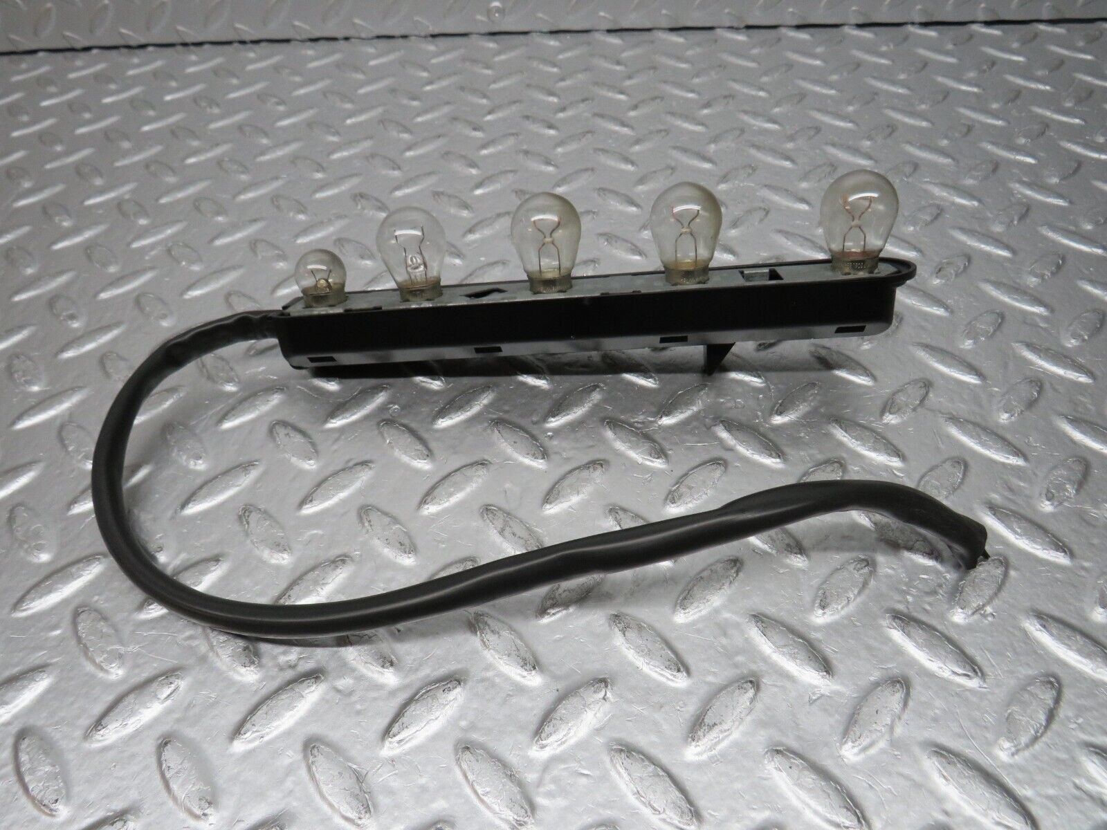 32566 Mercedes-Benz S124 300TE Wagon Tail Light Bulb Holder