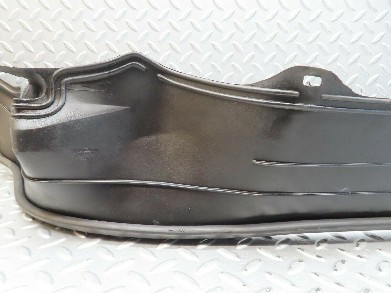 15496 Mercedes-Benz W123 230E Front Right Inner Fender Wing Splash Guard