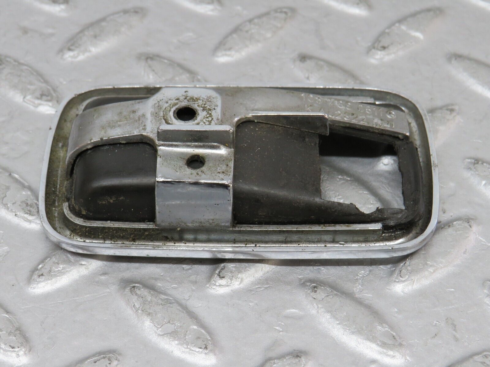 35692 Mercedes-Benz W108 Chrome Frame For Door Opener Left 1087660511