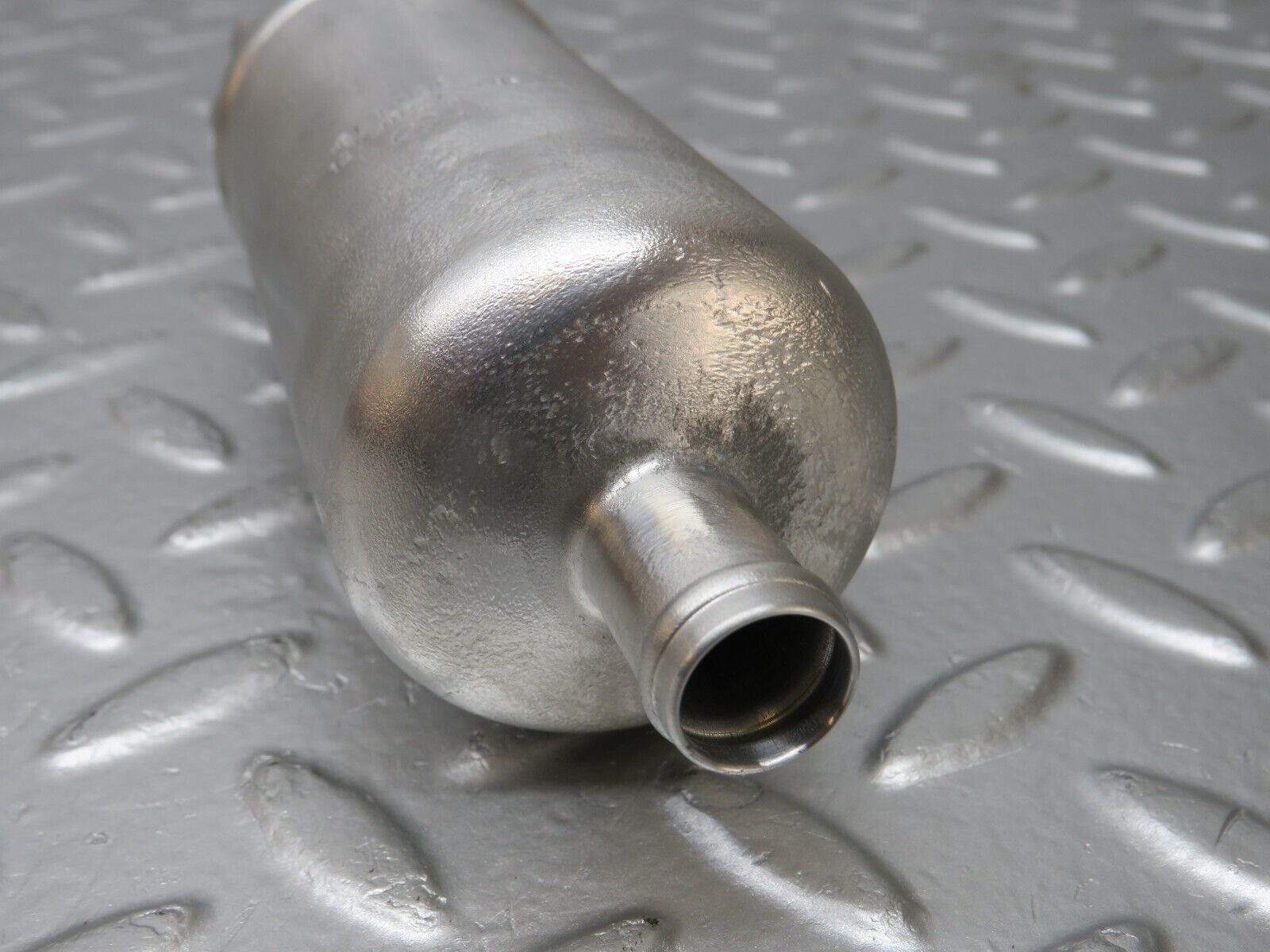 33920 Mercedes-Benz W124 260E Fuel Pump Bosch 0020915901 0580254950