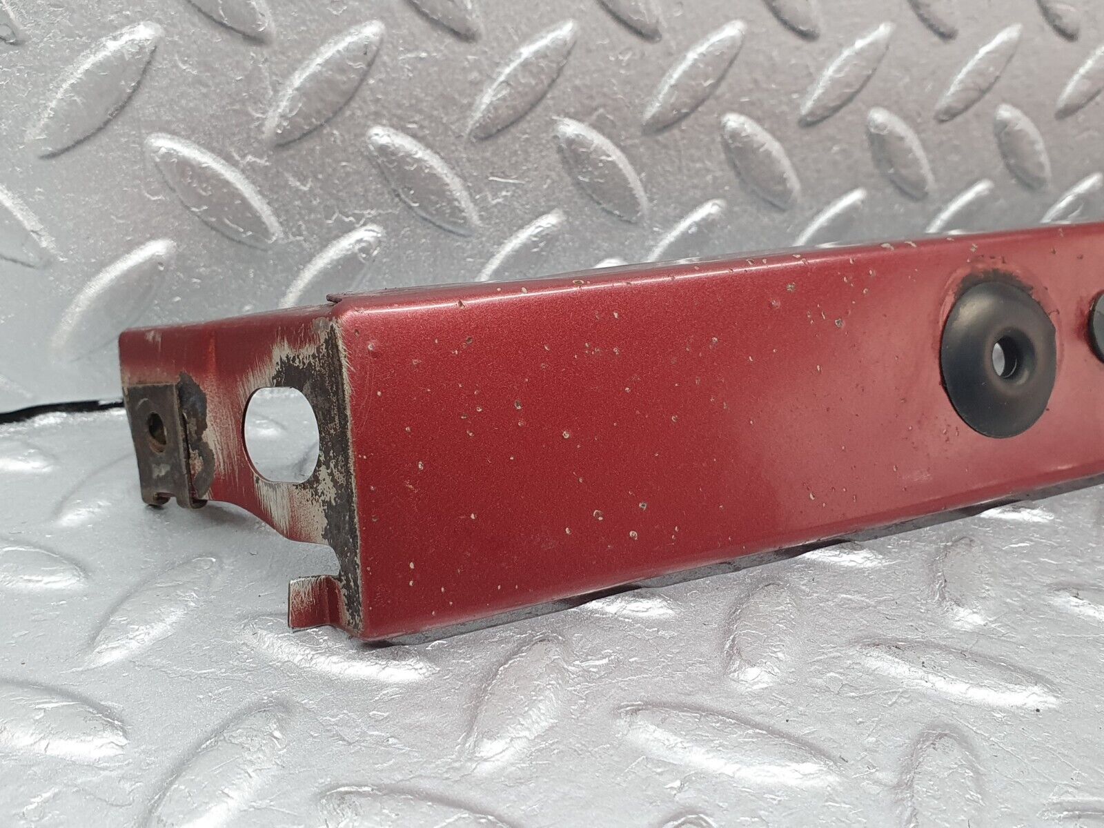 41019 Mercedes-Benz W126 300SE Under Headlight Trim Right Side 2018690124