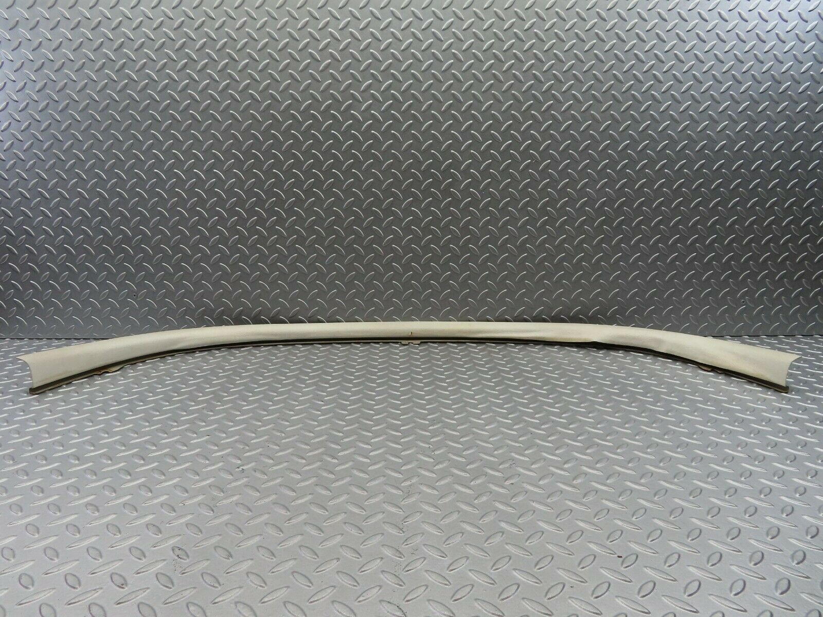 7153 Mercedes-Benz C107 350SLC Coupe Interior Window Trim Panel Rear