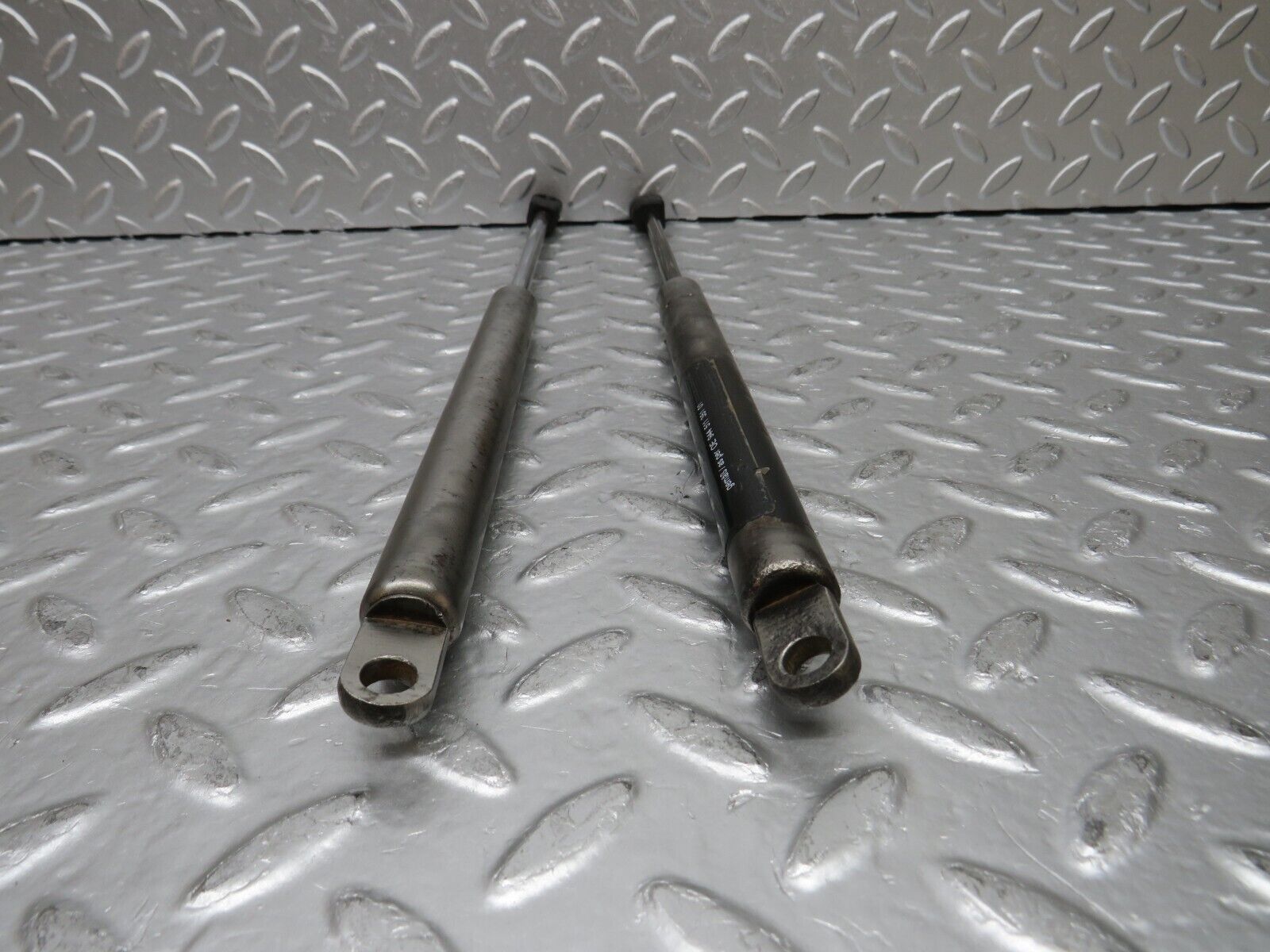 30068 Porsche 924 Bonnet Gas Strut 4401603125 94451135101