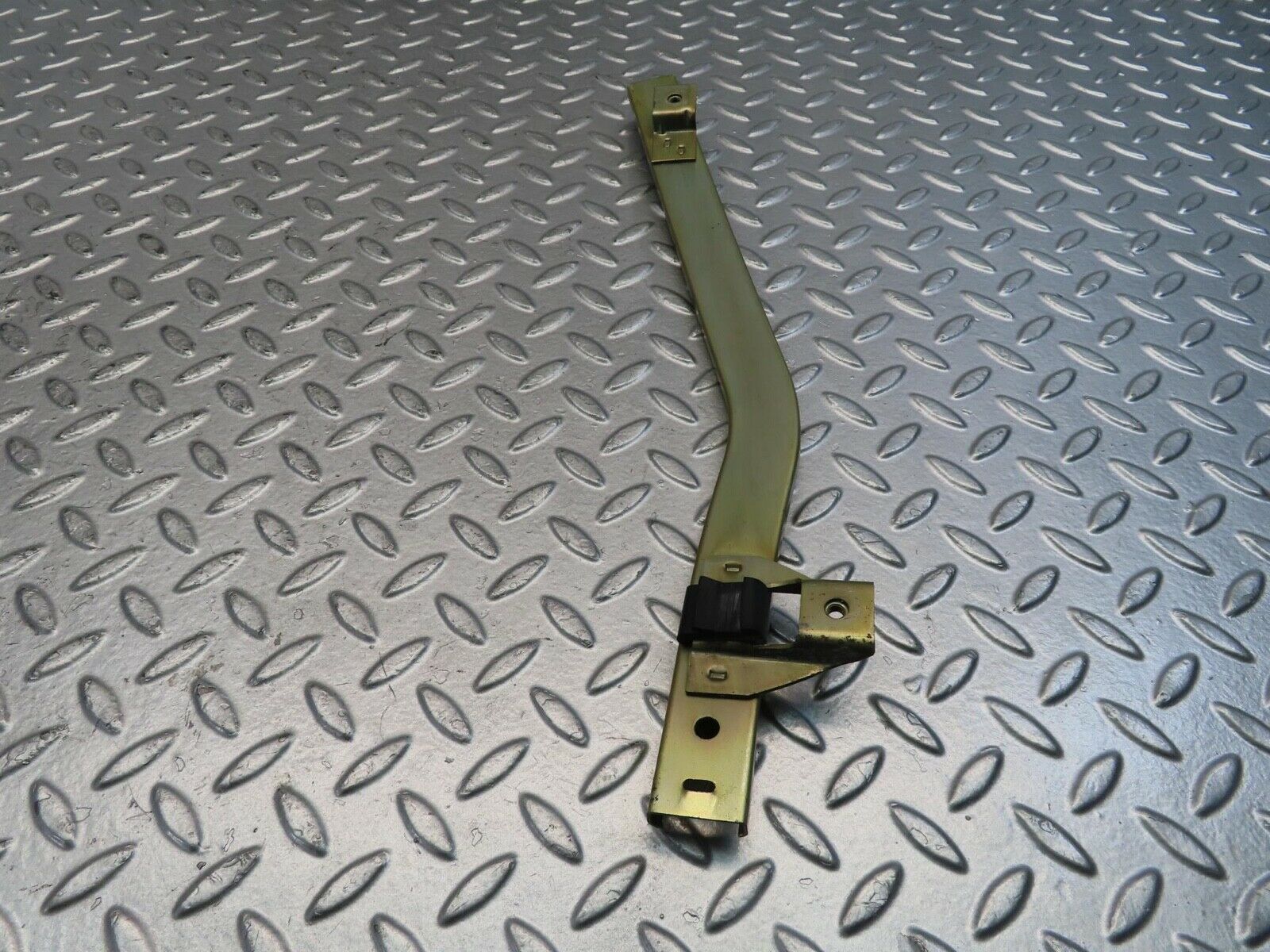 11389 Mercedes-Benz C123 230CE Coupe Rear Left Window Channel