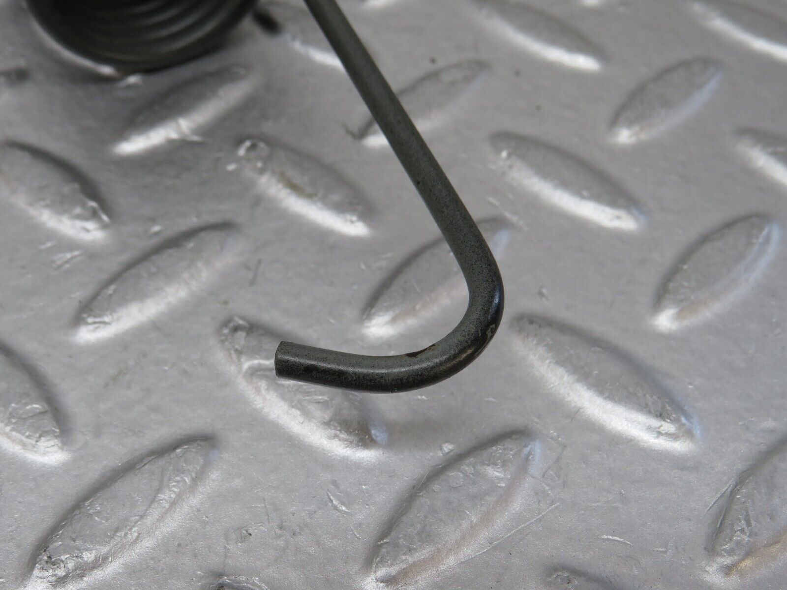 35187 Mercedes-Benz W221 Bonnet Hinge Spring