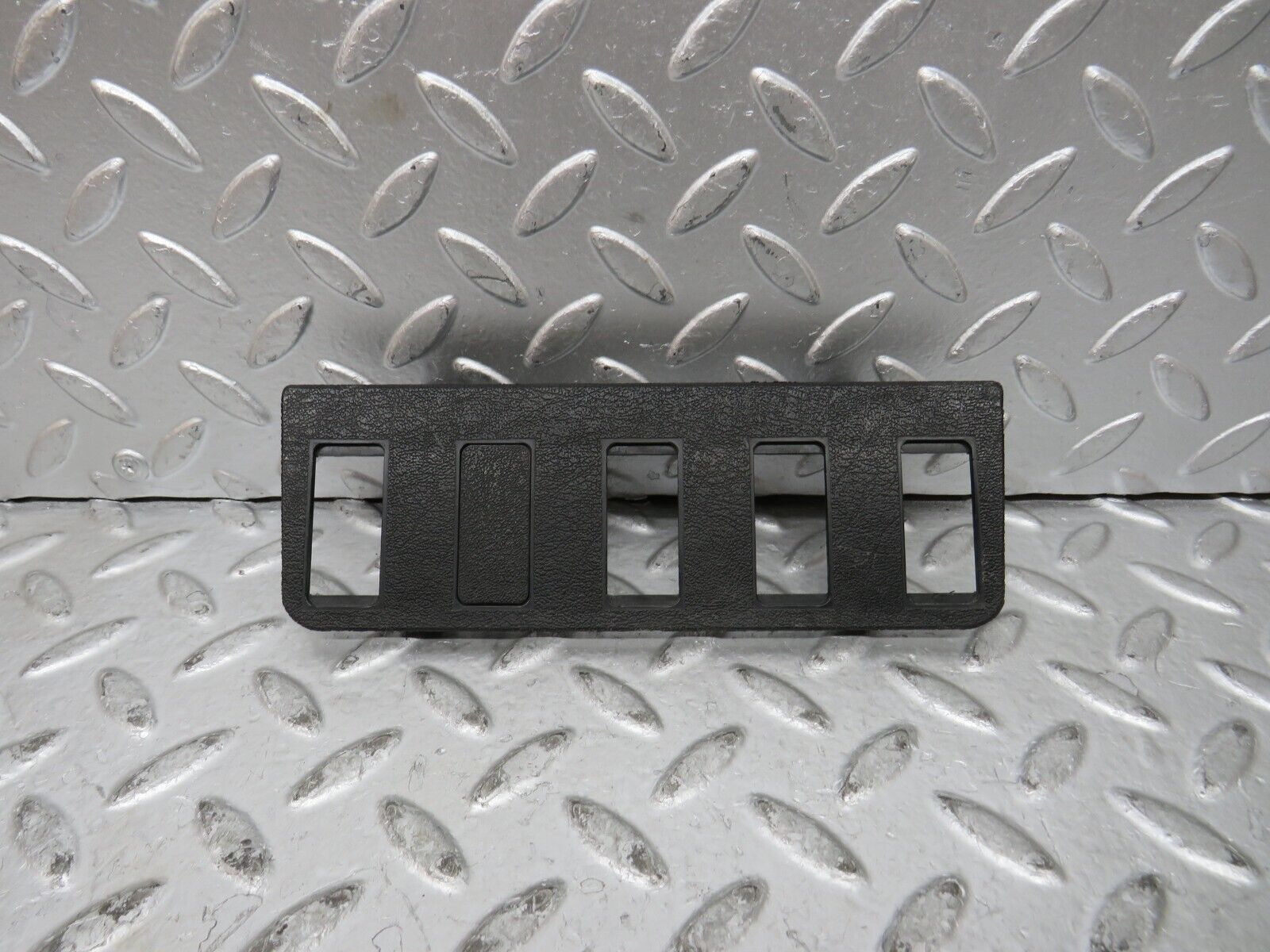 27885 Mercedes-Benz W123 280E Centre Console Switch Holder Trim 1236833108