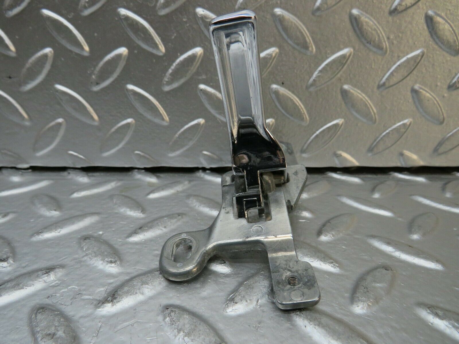 23016 Mercedes-Benz C123 230CE Coupe Left Interior Door Handle 1237600161