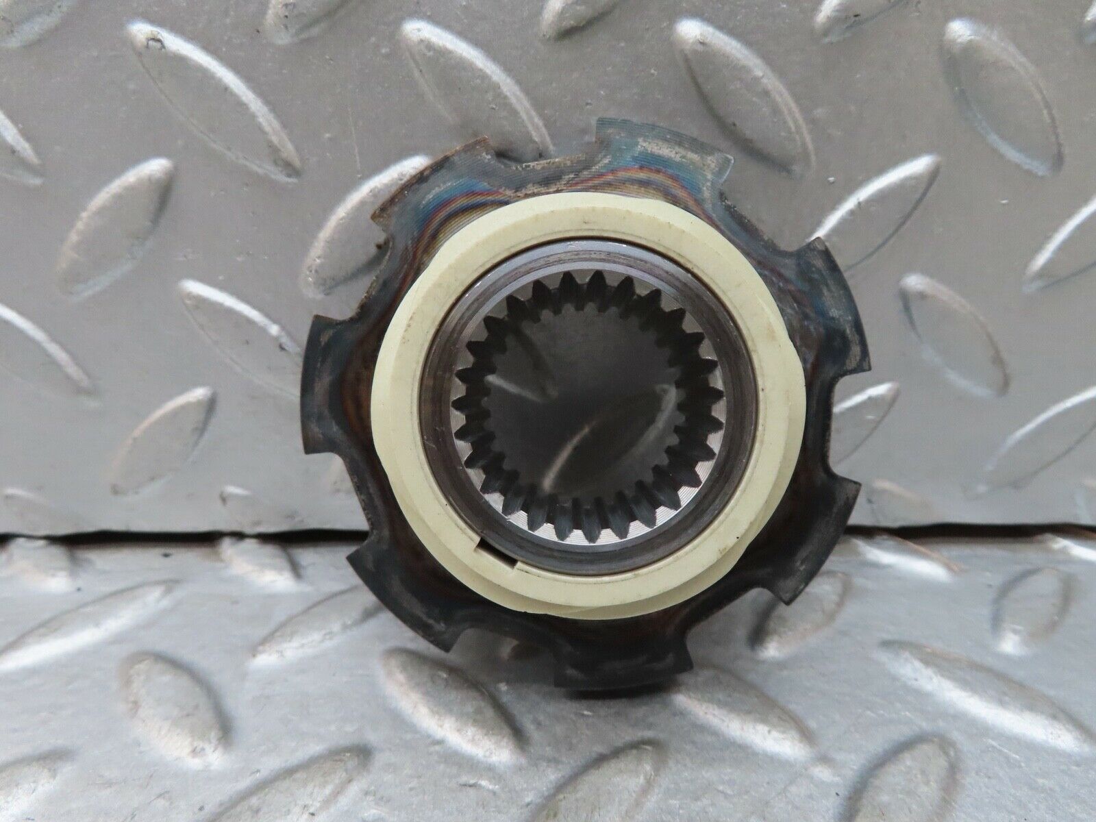 17847 Mercedes-Benz W123 230E Automatic Transmission Parking Gear