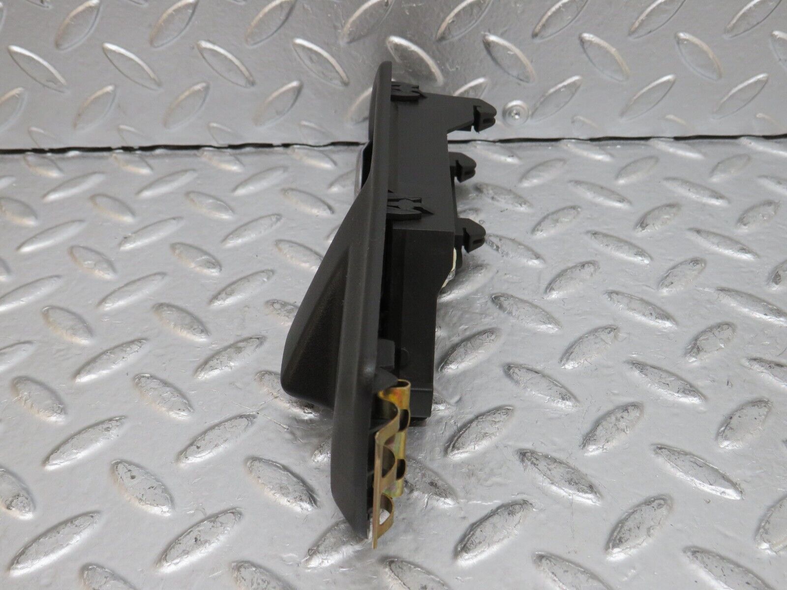 29349 Mercedes-Benz W124 230E Interior Door Handle Rear Right 1247600261