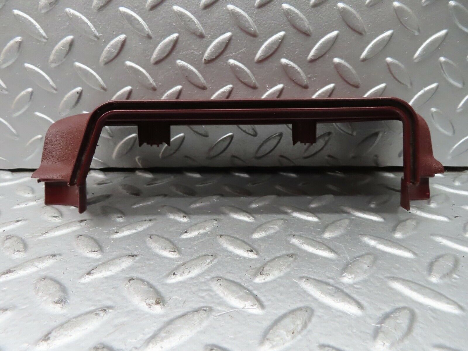 21493 Mercedes-Benz W126 300SE B Pillar Bottom Cover Right 1266920222