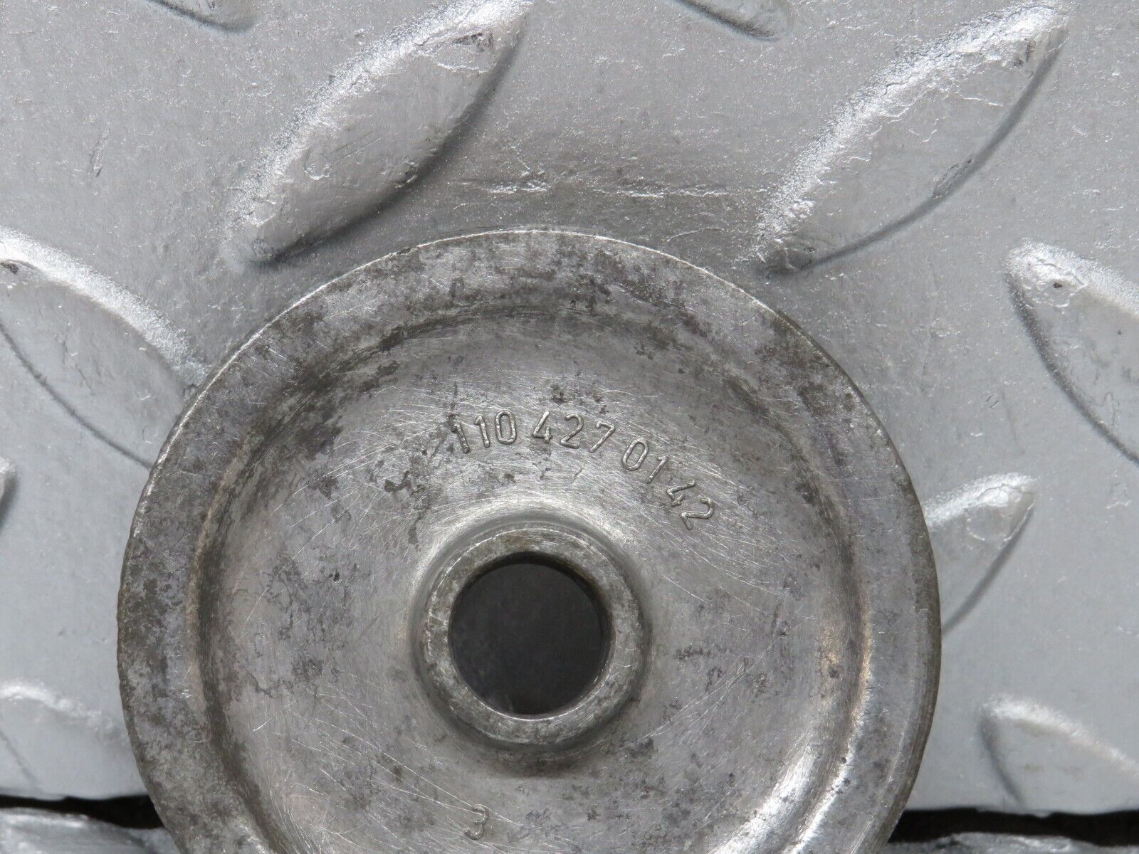 35821 Mercedes-Benz W108 Handbrake Cable Pulley 1104270142