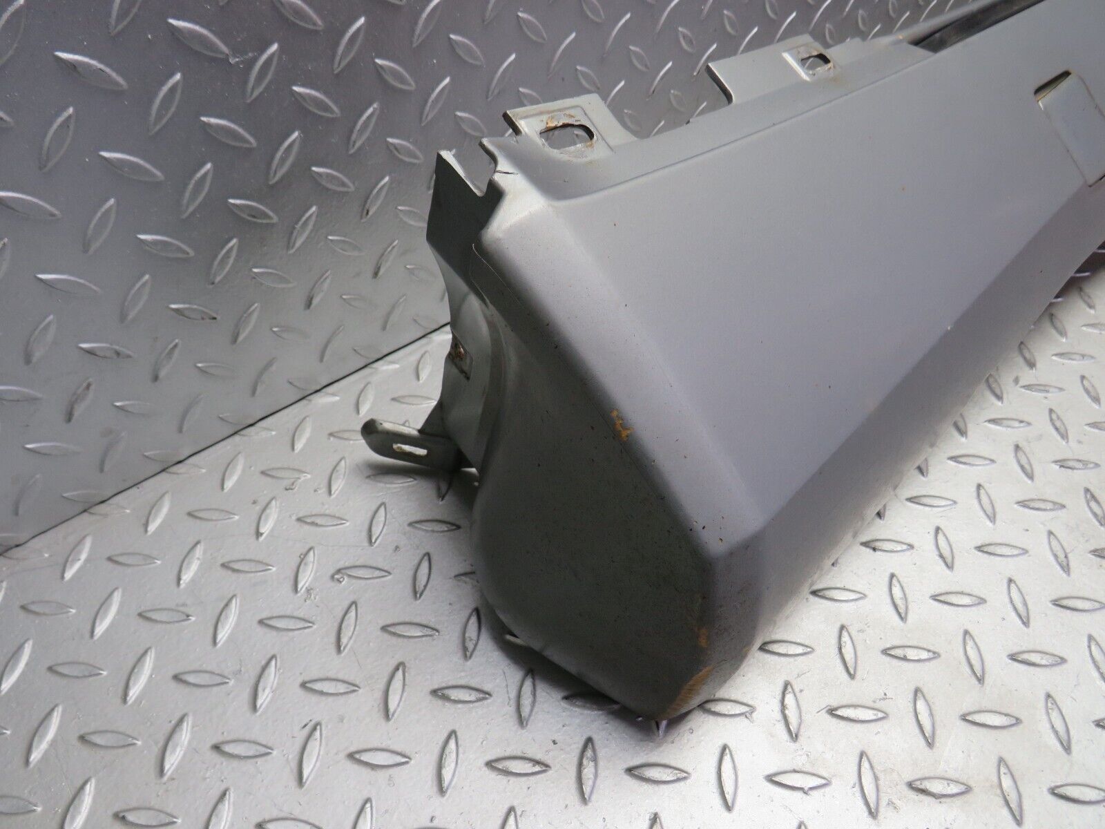 31828 Mercedes-Benz W201 190LE 1.8L Side Skirt Left Side 2016906340