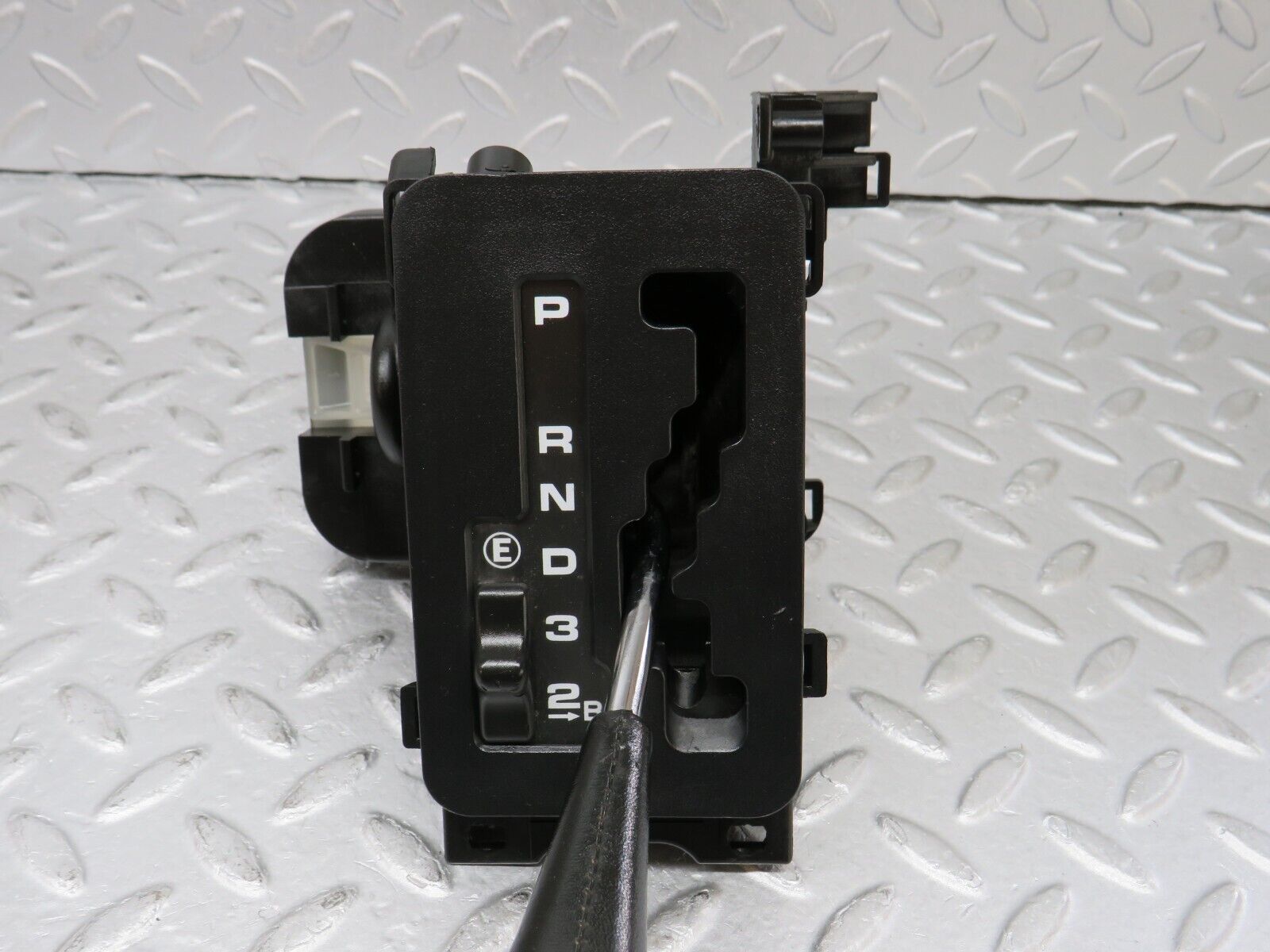 36159 Mercedes-Benz W126 420SE Automatic Gear Selector 1262670337 1262670280