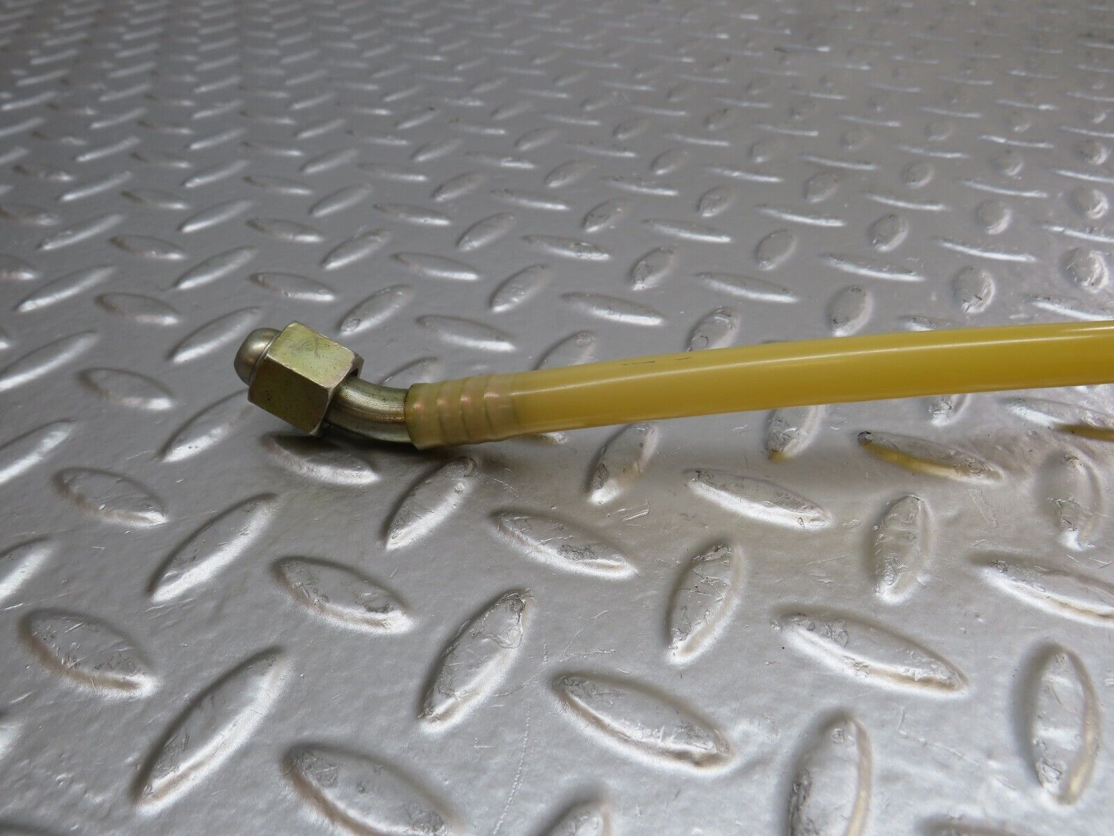 33812 Mercedes-Benz W201 190E 2.0L Brake Servo Vacuum Pipe