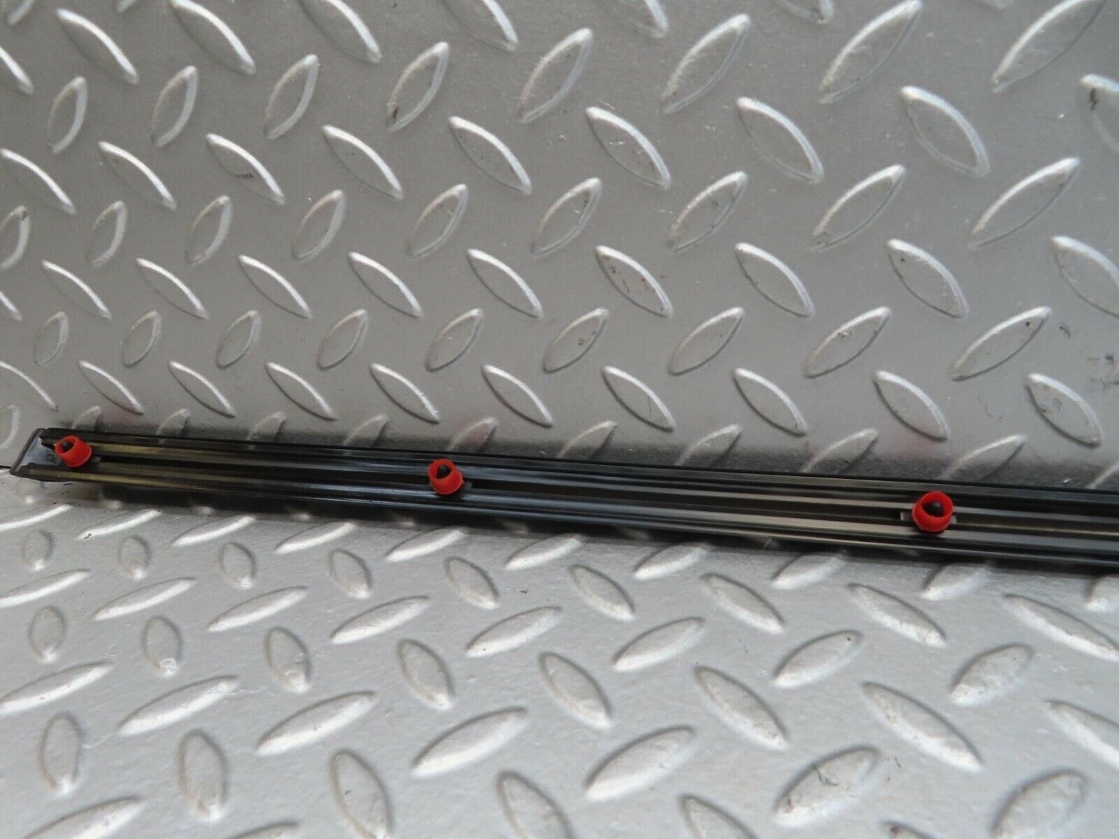 15836 Mercedes-Benz W123 280E Rear Left Door Centre Moulding Trim