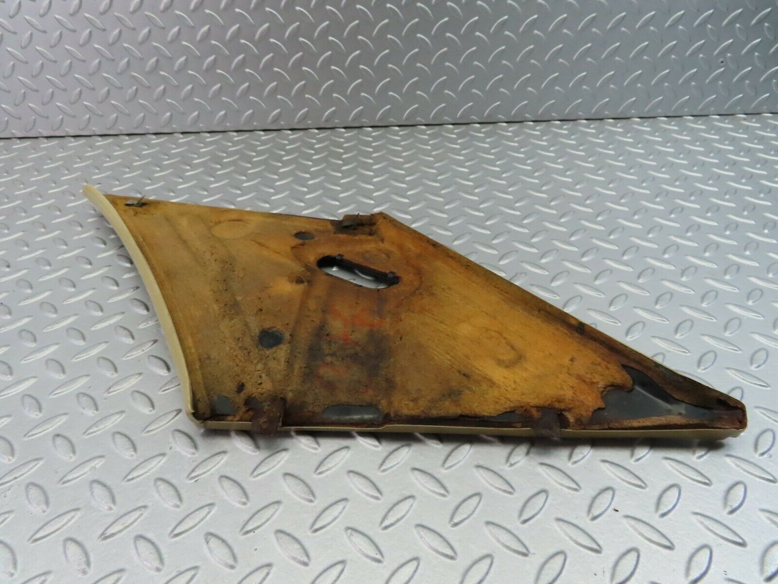 7379 Mercedes-Benz W116 450SE C Pillar Panel Trim Left