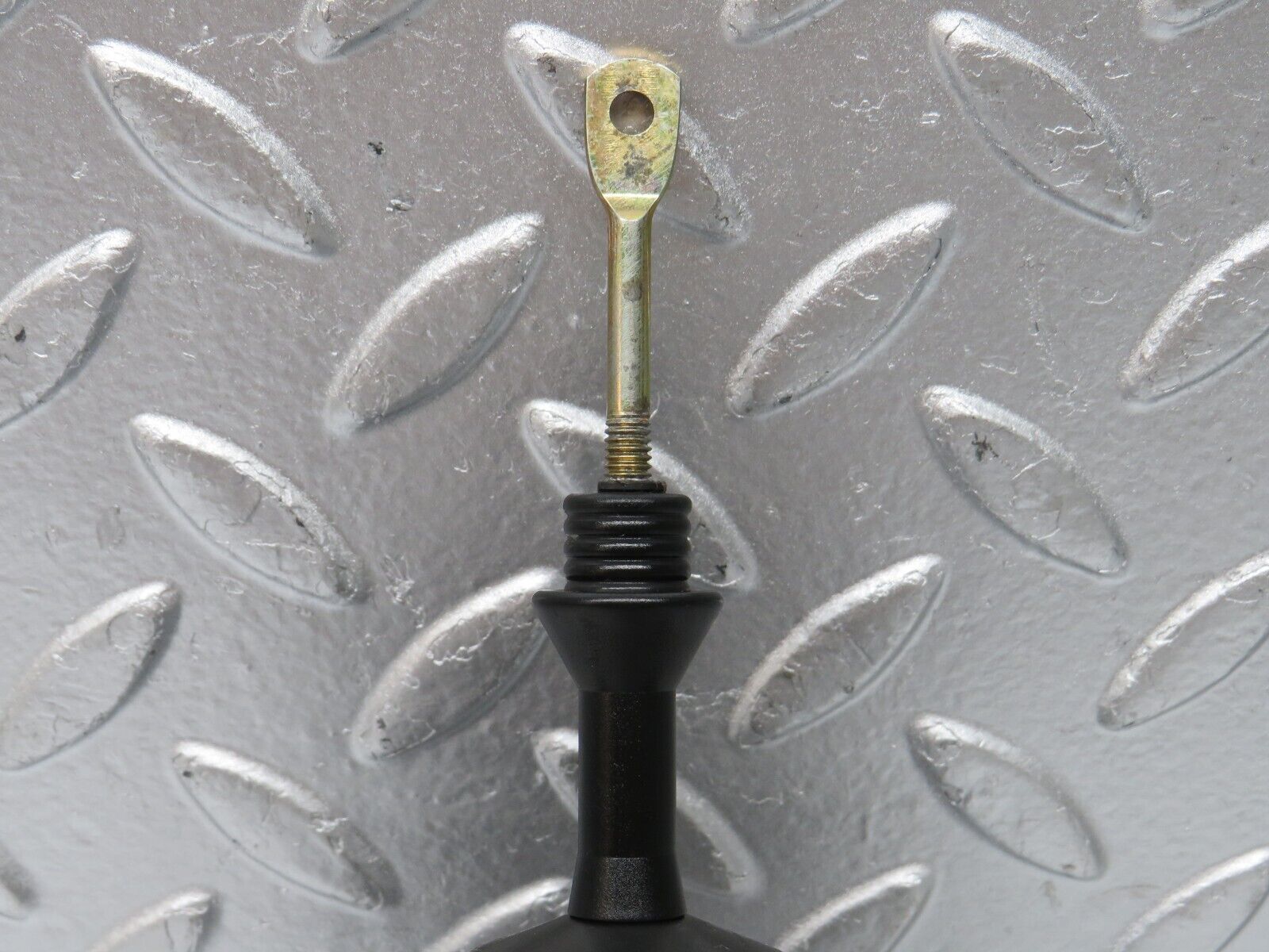 30876 Mercedes-Benz W201 190E 2.0L Door Lock Vacuum Actuator Front Left