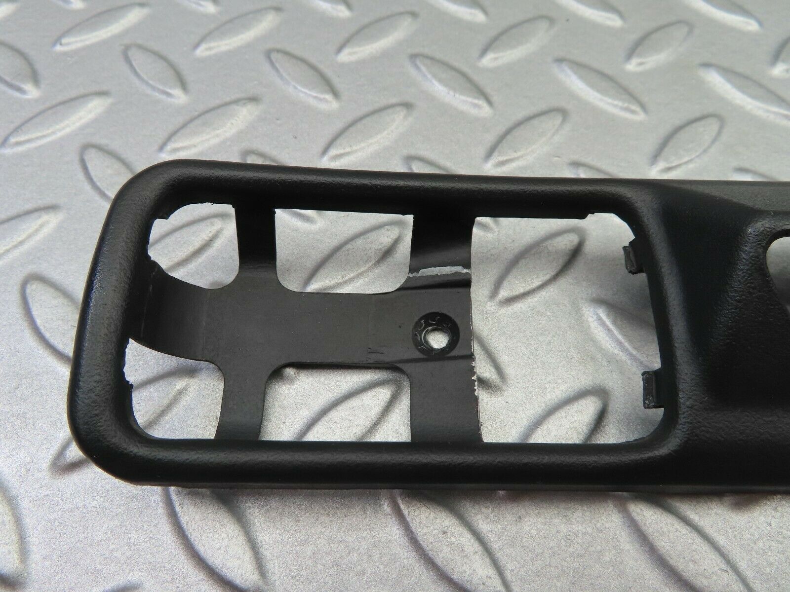 6061 Mercedes-Benz W126 380SE Rear Right Interior Door Handle Frame 1267660211