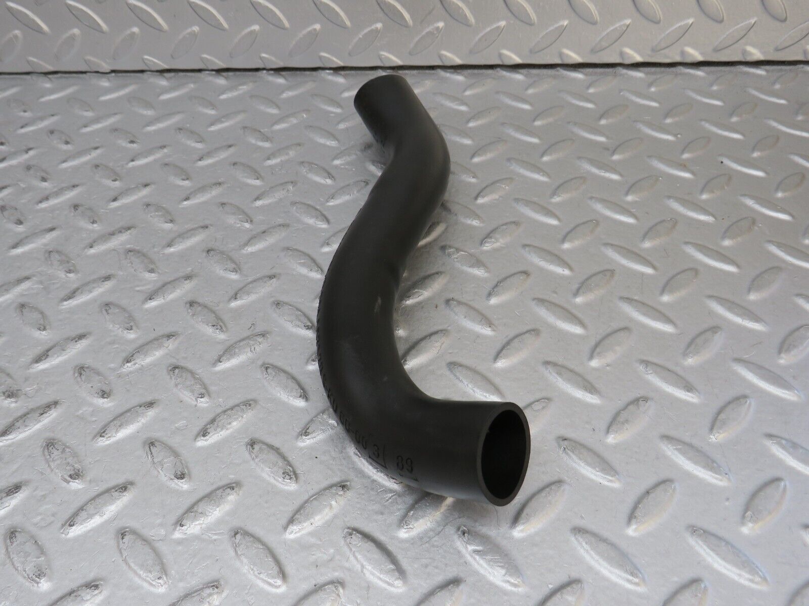 36523 Mercedes-Benz W201 190E 2.0L Water Drain Rubber Hose Pipe 2016280094