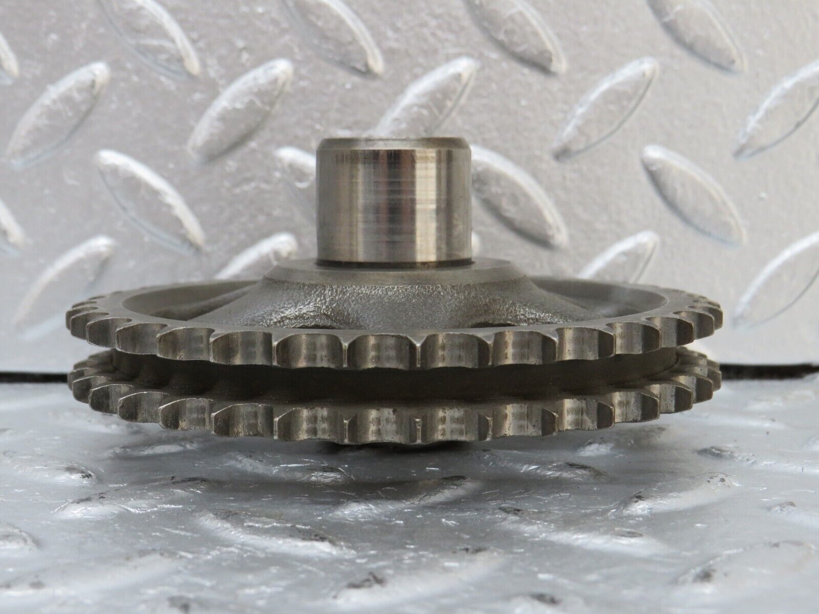 34519 Mercedes-Benz C126 380SEC Coupe Timing Gear Sprocket 1160770012