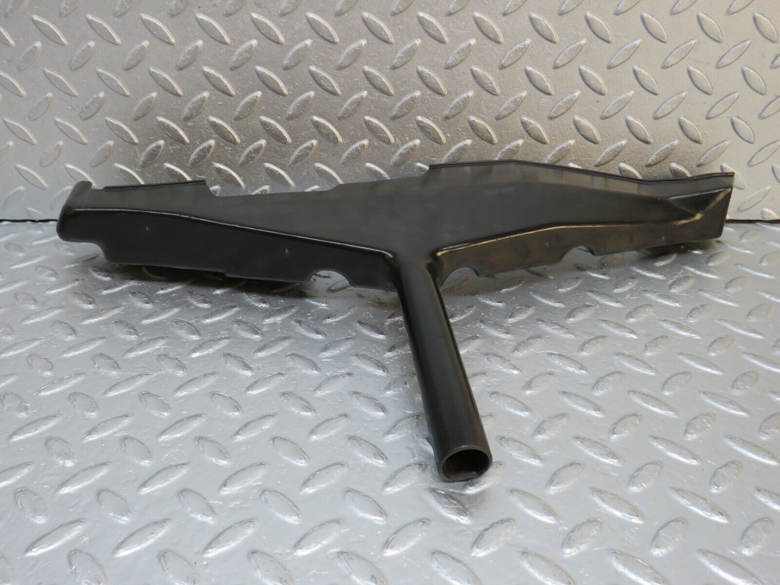 38367 Mercedes-Benz R129 280SL Coupe Windscreen Drain Channel Left Side 1296280173