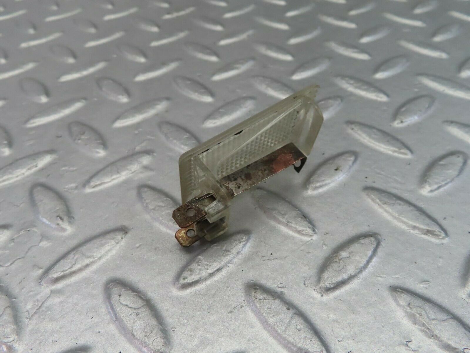 9835 Mercedes-Benz C123 280CE Coupe Glove Box Light