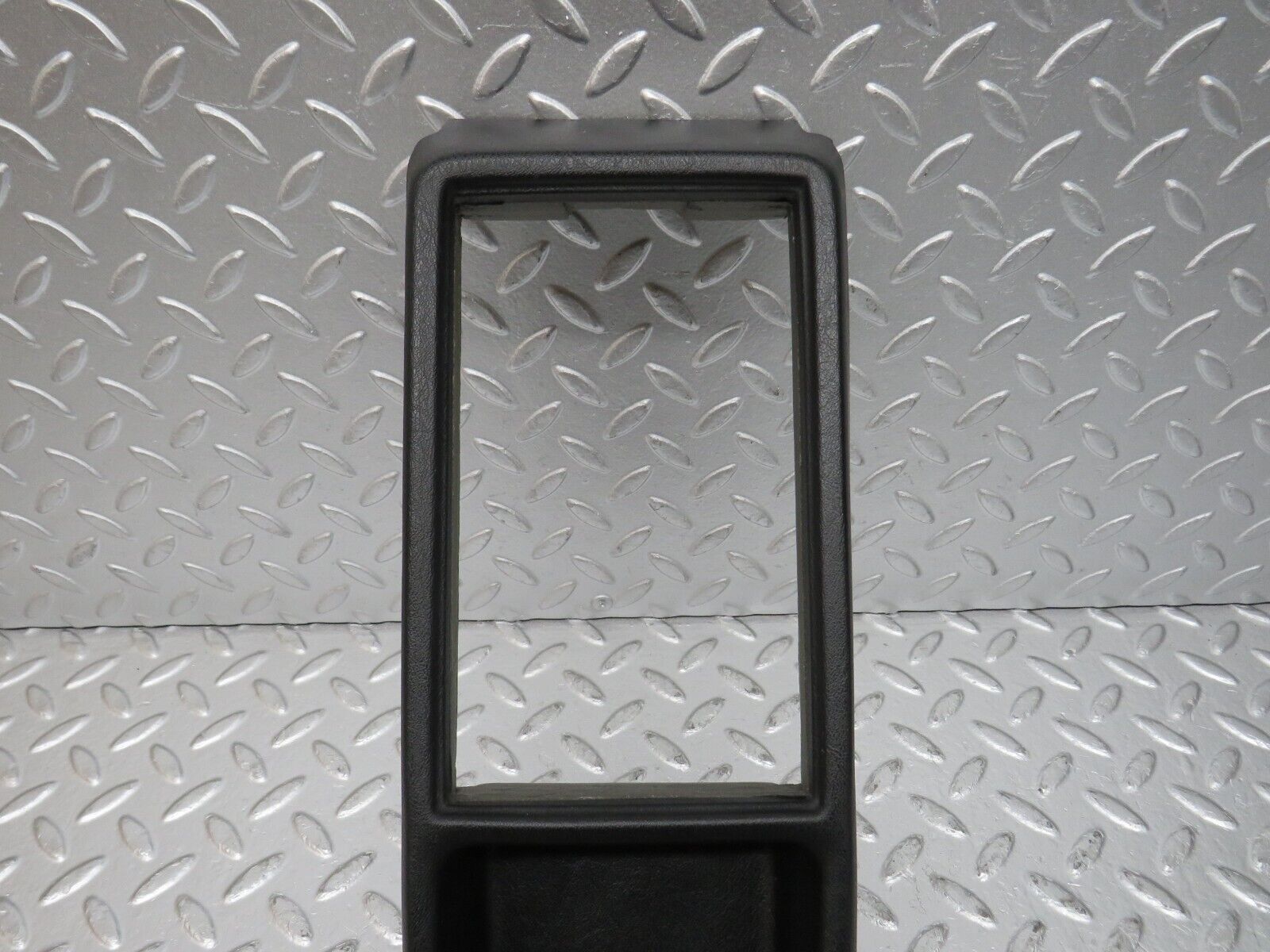 32360 Mercedes-Benz S124 300TE Wagon Centre Console Tray