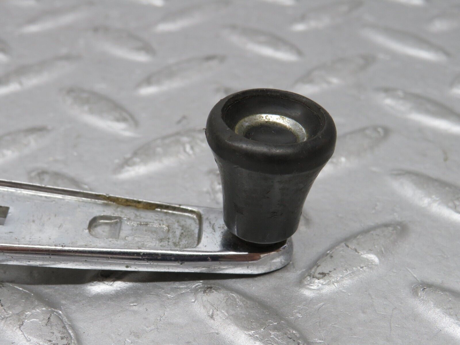 35730 Mercedes-Benz W108 Window Lifter Crank Handle