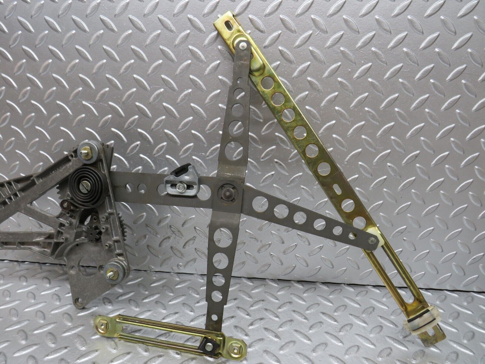 28016 Mercedes-Benz W123 280E Front Left Power Window Regulator 1237202746