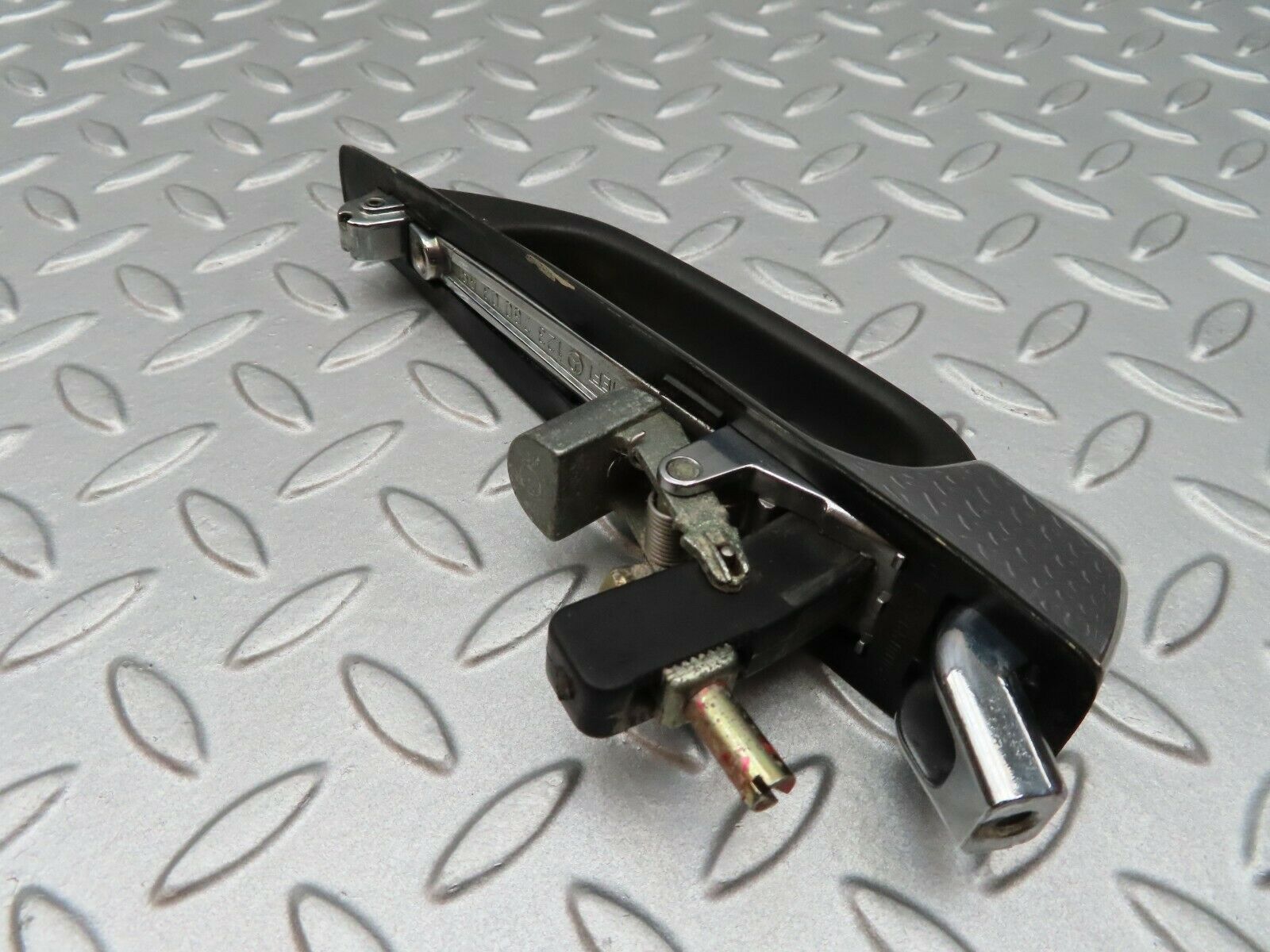 3707 Mercedes-Benz S123 200T Wagon Exterior Door Handle Rear Right 1237600359