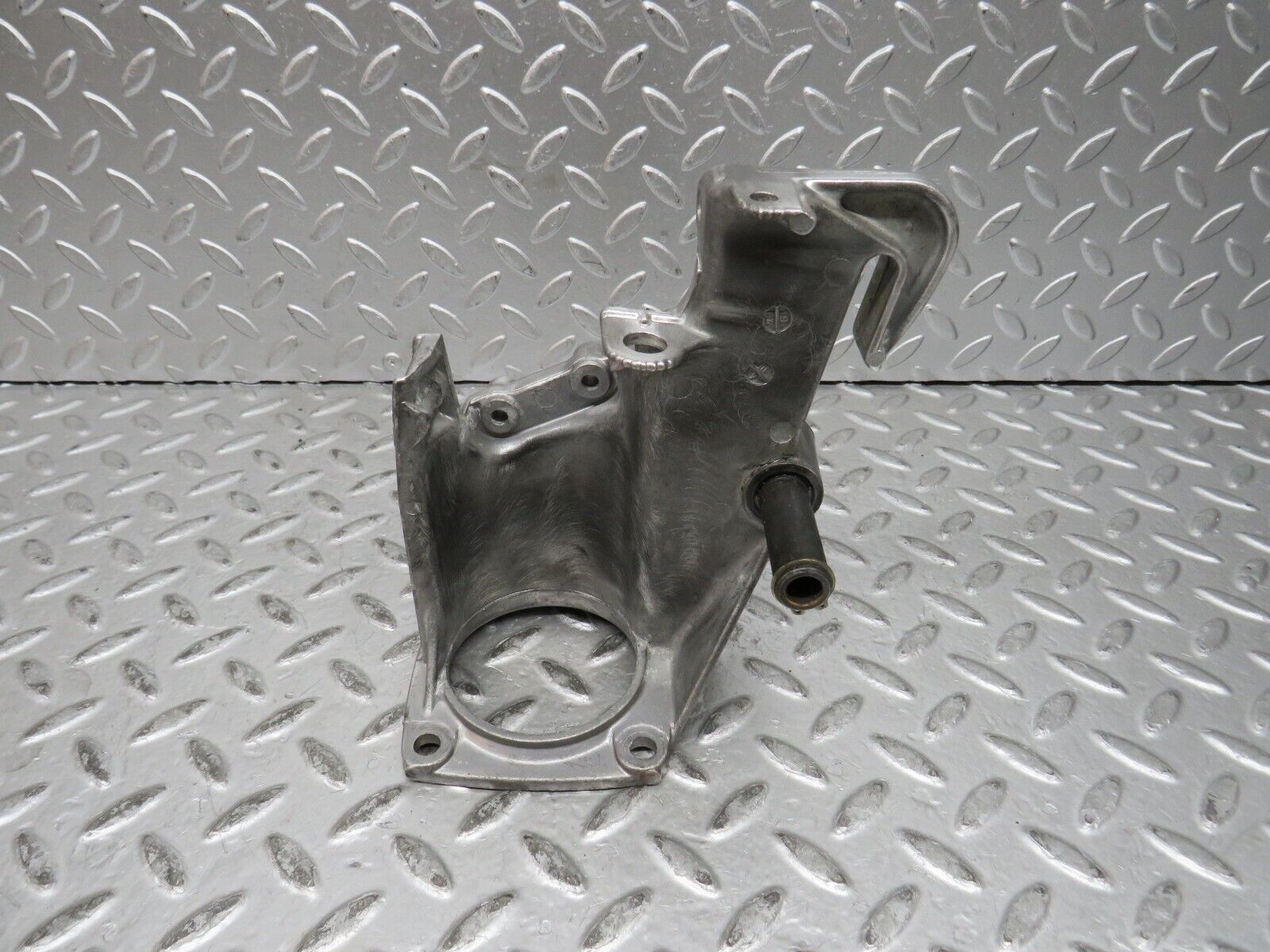 28595 Mercedes-Benz W123 230E Brake Pedal Bracket 1232900219