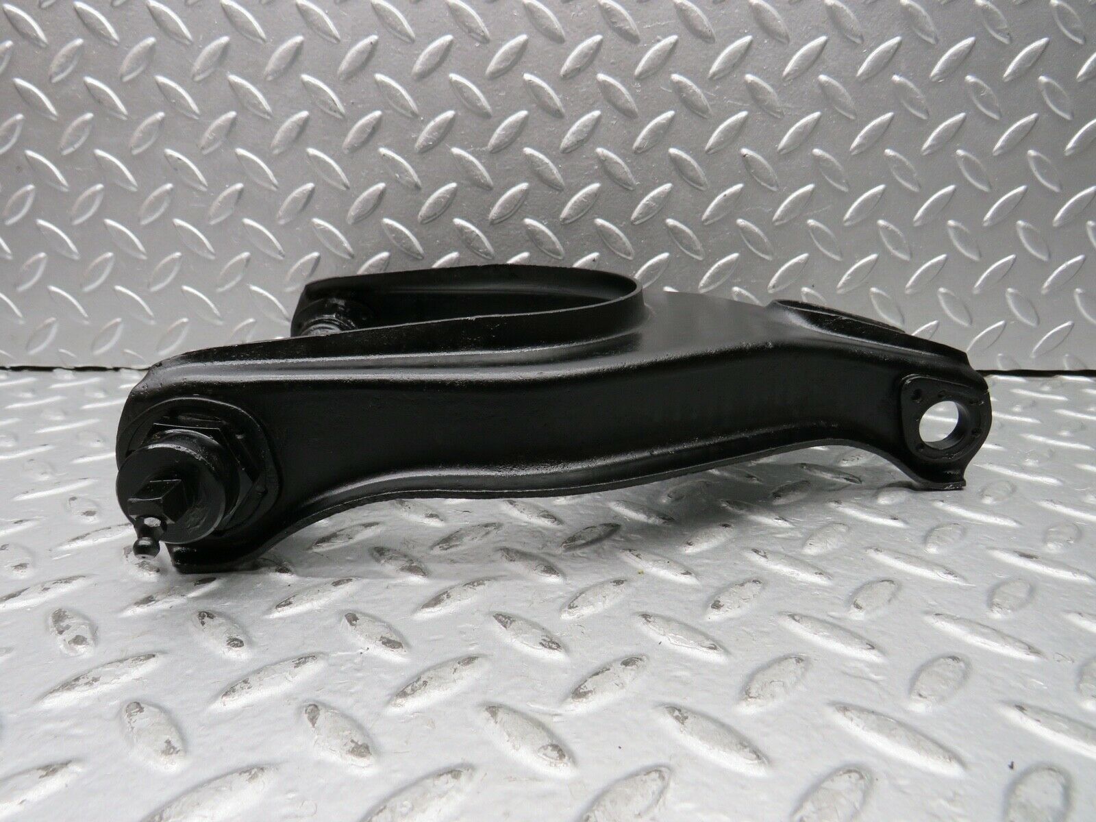 21936 Mercedes-Benz W121 190b Ponton Front Left Upper Control Arm