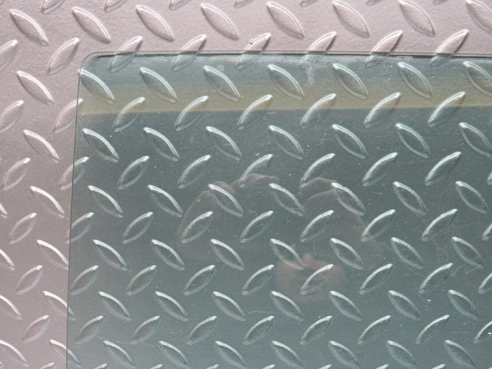 30929 Mercedes-Benz W201 190E 2.0L Rear Left Door Window Glass