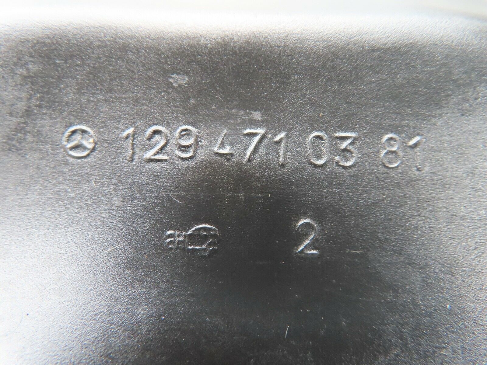 17248 Mercedes-Benz R129 300SL Coupe Fuel Return Under Floor Gasket