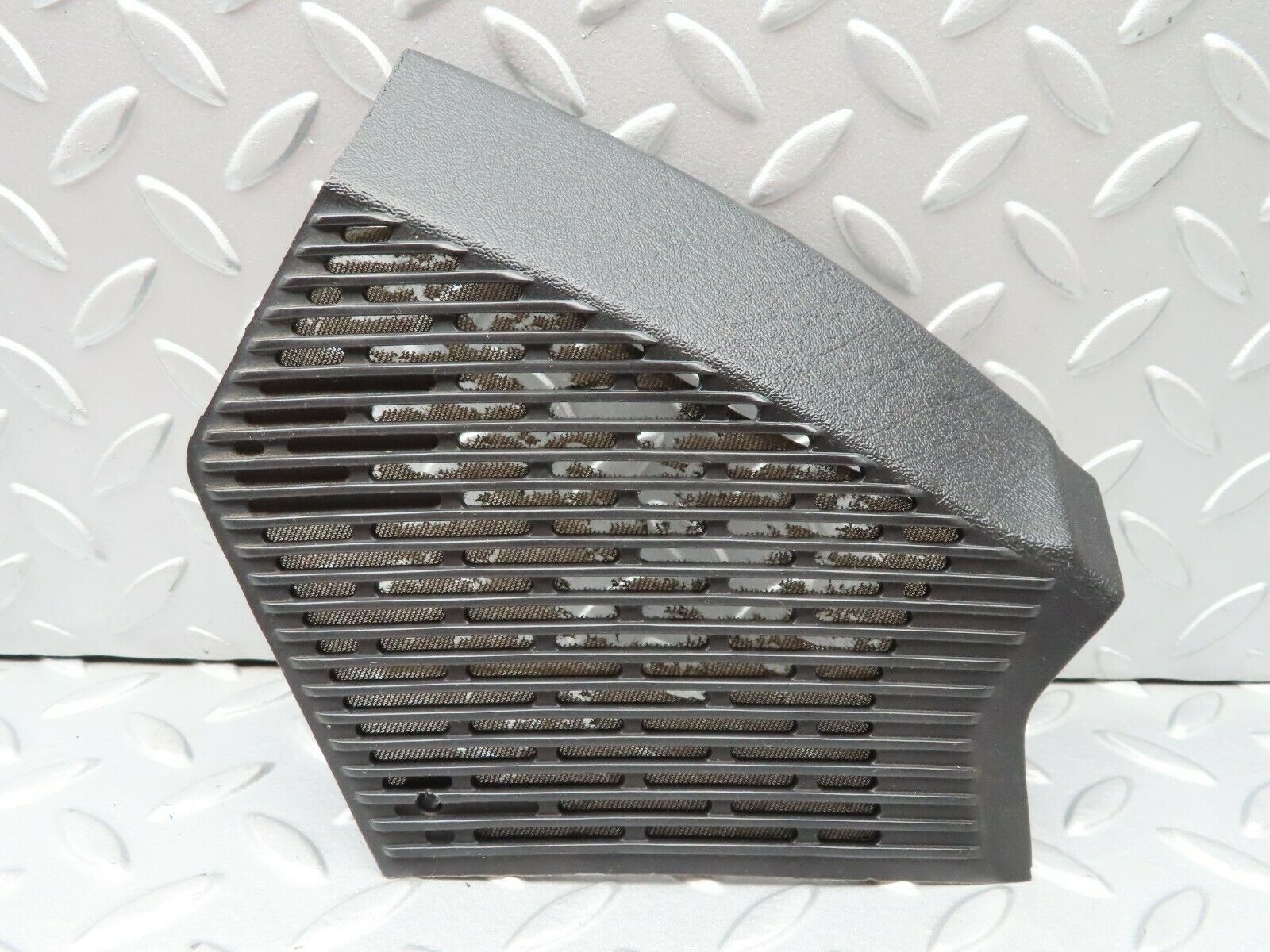 4326 Mercedes-Benz W123 230E Front Right Speaker Cover 1236802807