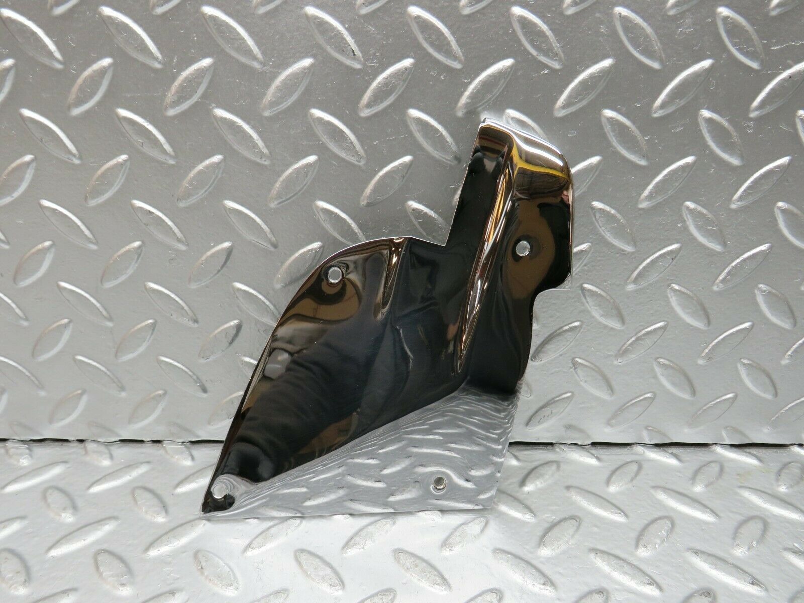 22745 Mercedes-Benz C107 450SLC Coupe B Pillar Chrome Cover Plate Right Side