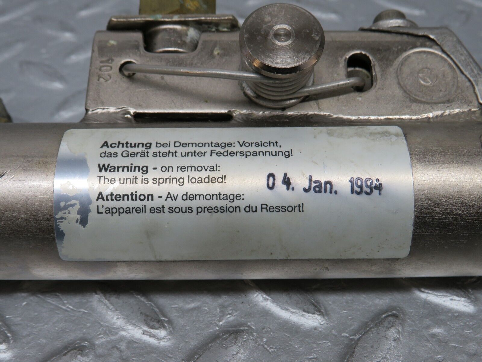 38500 Mercedes-Benz R129 280SL Coupe Roll Bar Hydraulic Cylinder Left 1298600335