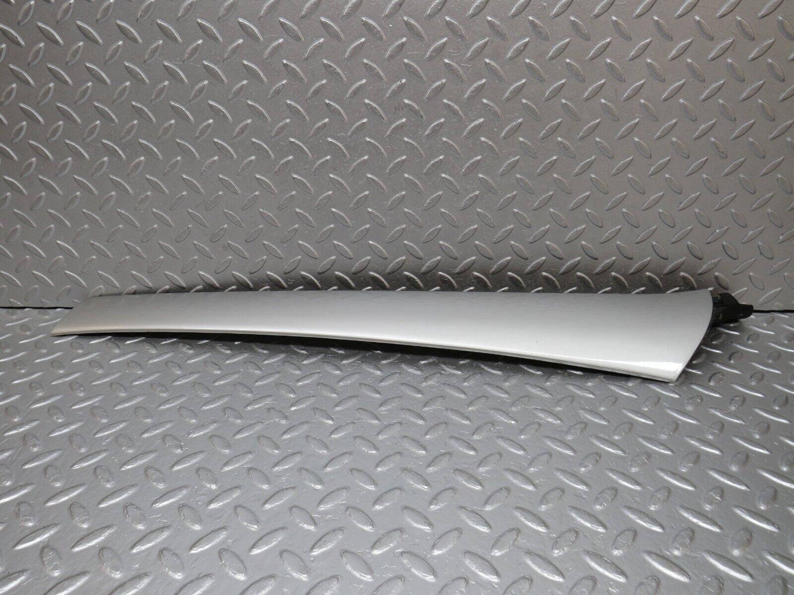 39354 Mercedes-Benz R129 320SL Coupe A Pillar Exterior Cover Trim Right 1296980218 1296980298