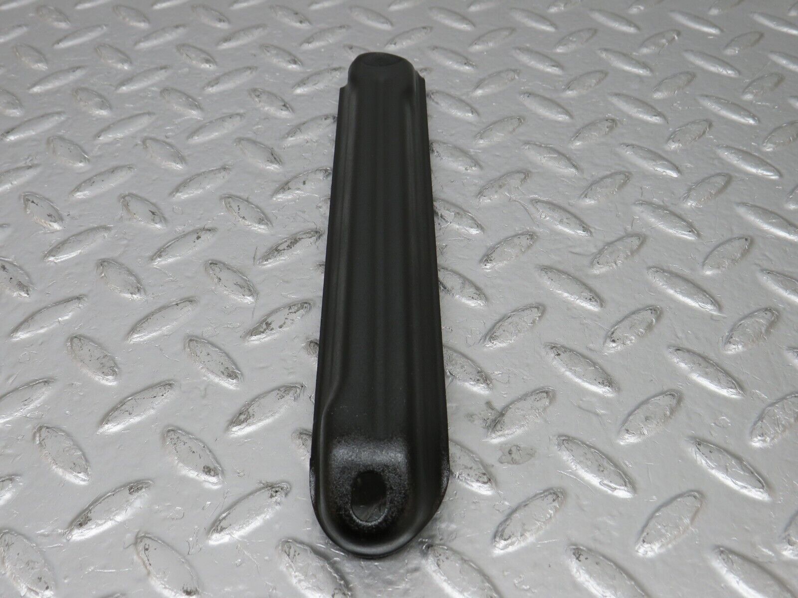 33761 Mercedes-Benz W201 190E 2.0L Air Intake Manifold Bracket