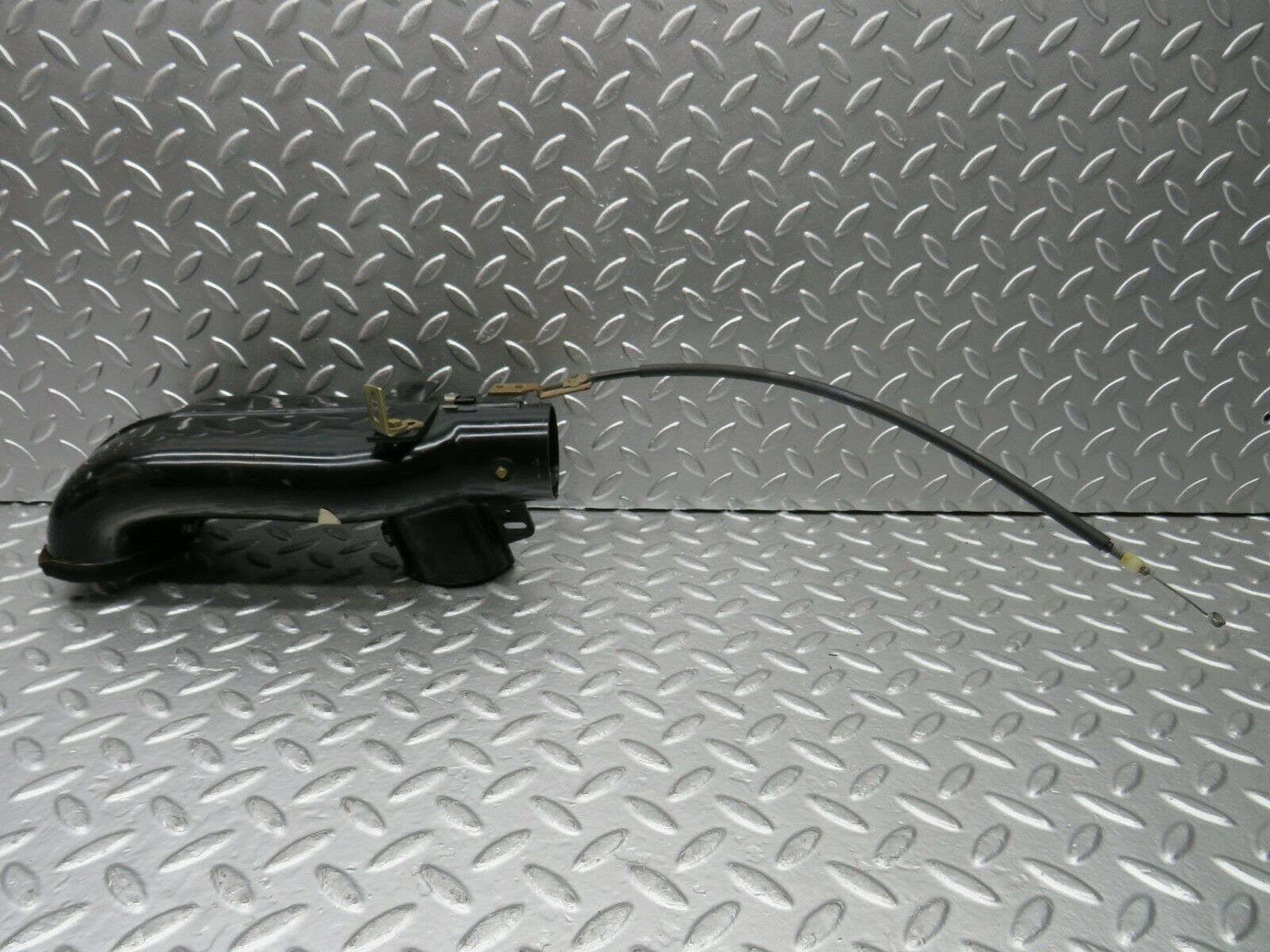 22684 Mercedes-Benz C107 450SLC Coupe Heater Air Duct