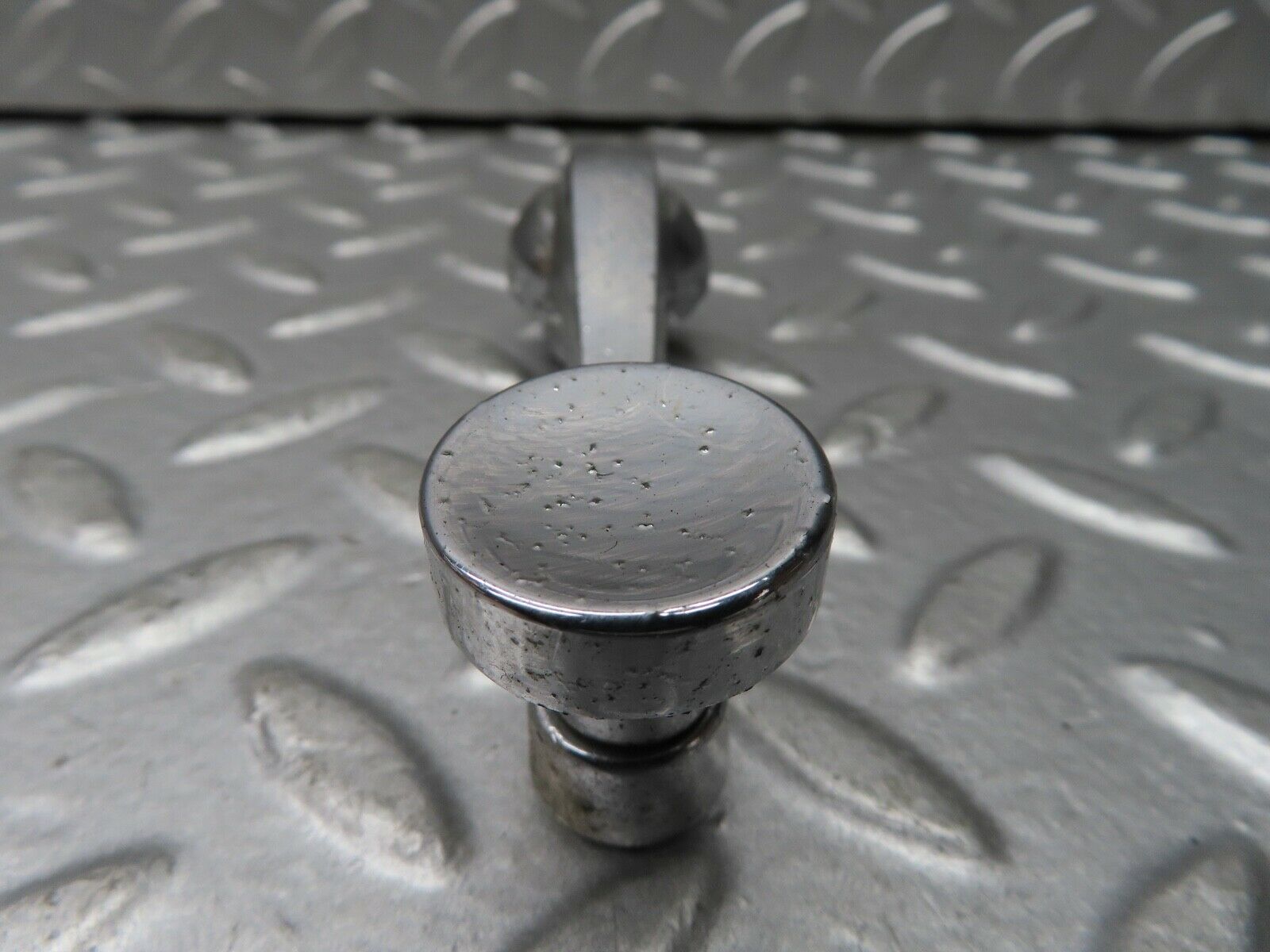 19009 Mercedes-Benz W120 W121 Ponton Window Lifter Crank Handle Chrome