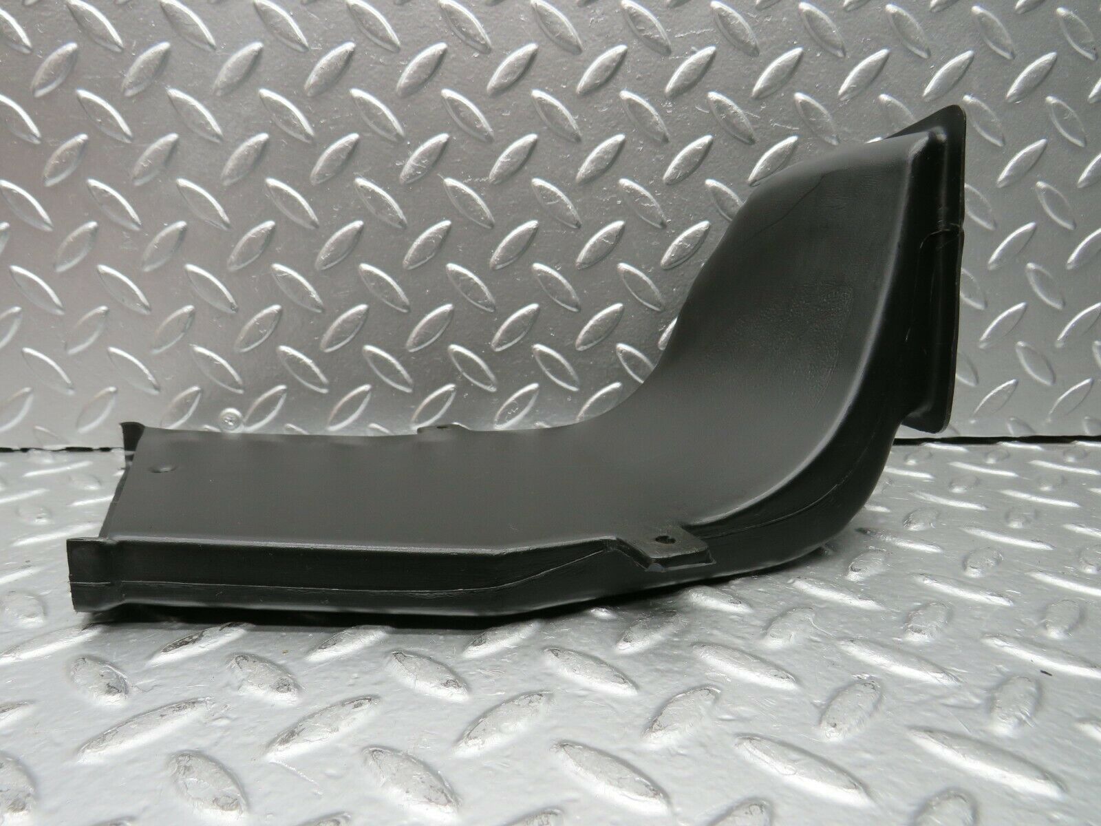 22687 Mercedes-Benz C107 450SLC Coupe Floor Ventilation Duct Left 1078310146