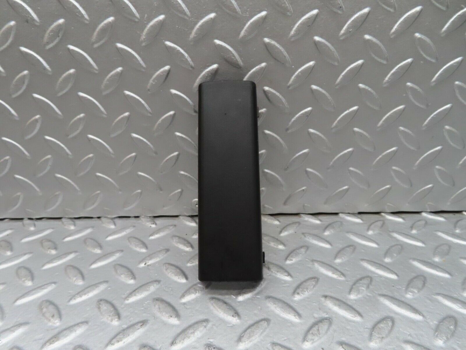 16223 Mercedes-Benz W124 260E Dash Harness Connector Cover 1248210038