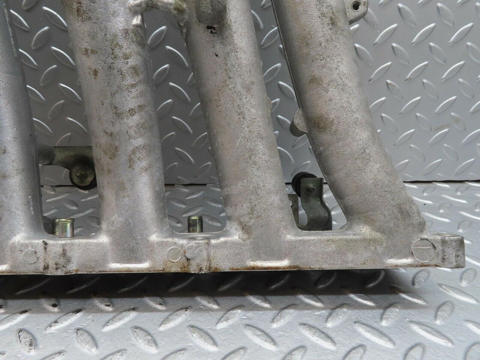 12672 Mercedes-Benz R129 300SL Coupe Intake Manifold 1041411001