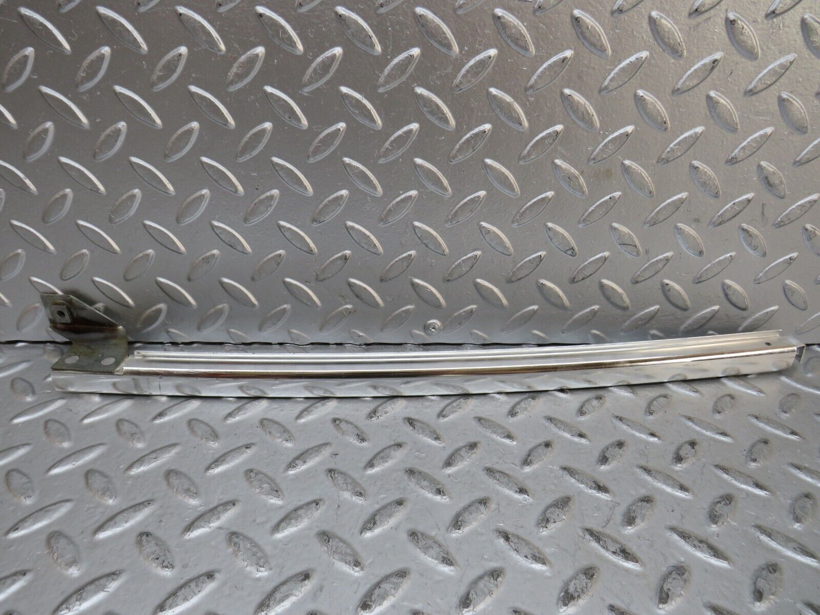 28277 Mercedes-Benz S123 240D Wagon Rear Right Chrome Window Channel